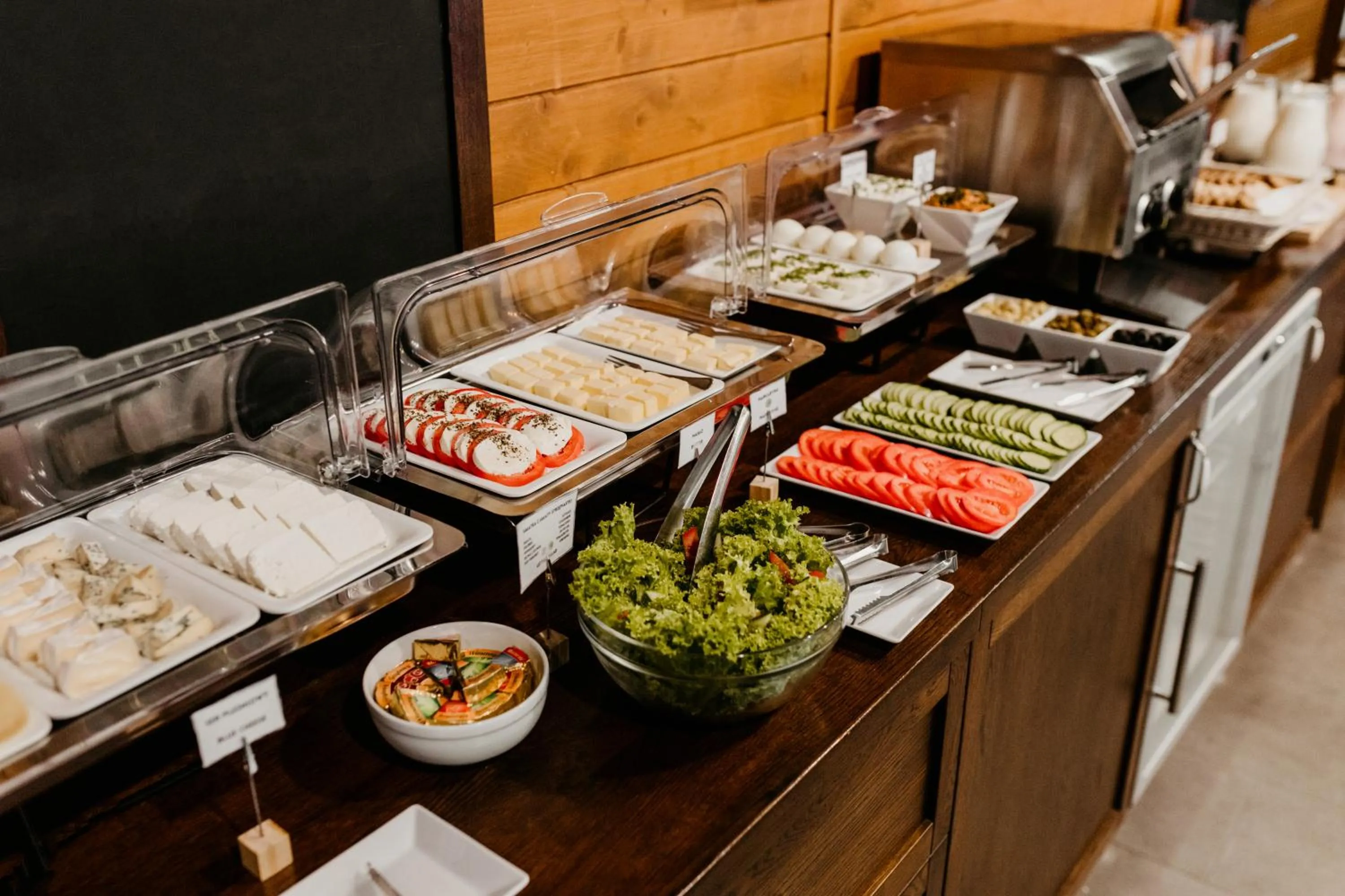 Breakfast in Zulian Aparthotel by Artery Hotels