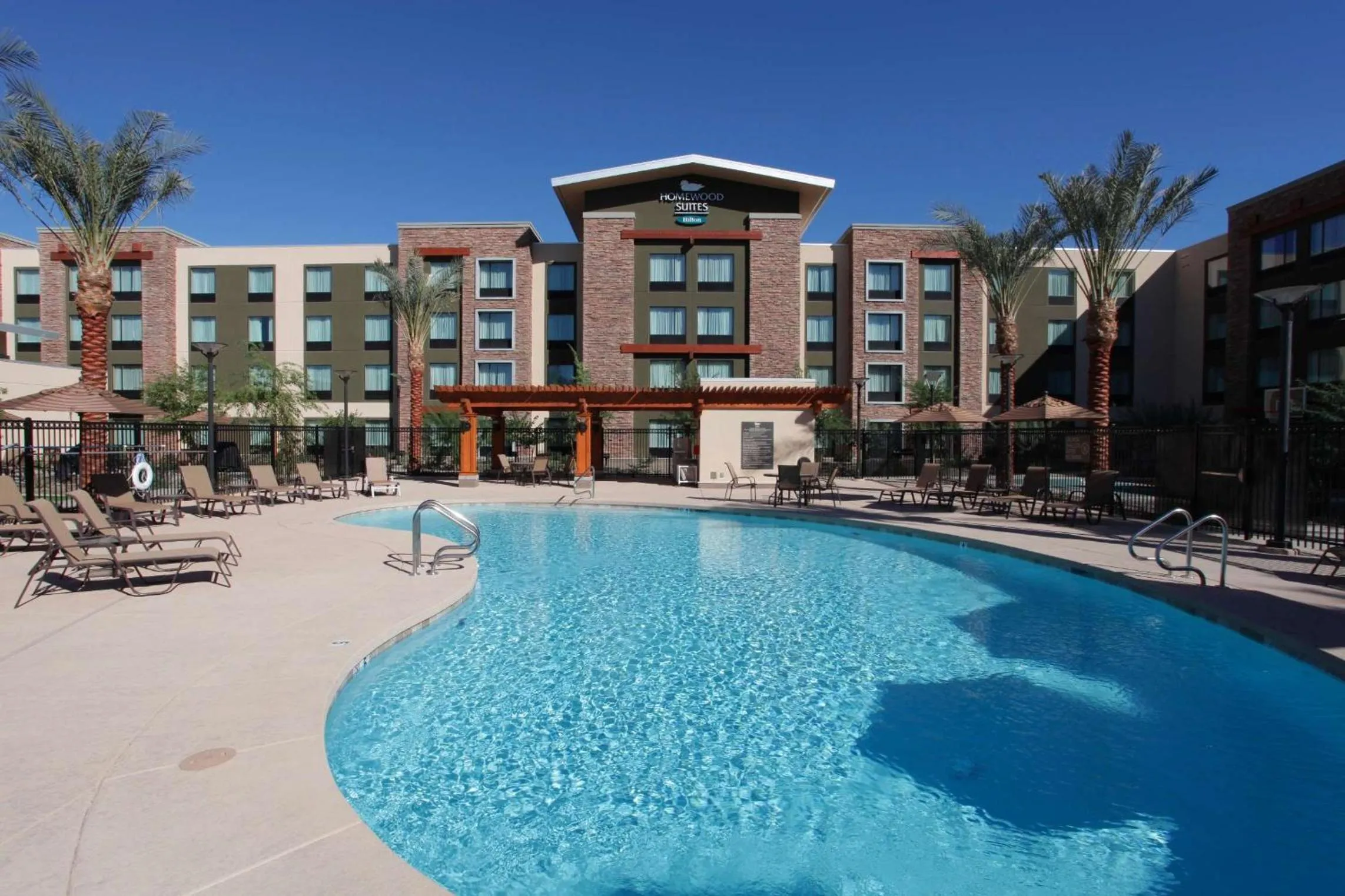 Pool view in Homewood Suites by Hilton Phoenix Chandler Fashion Center