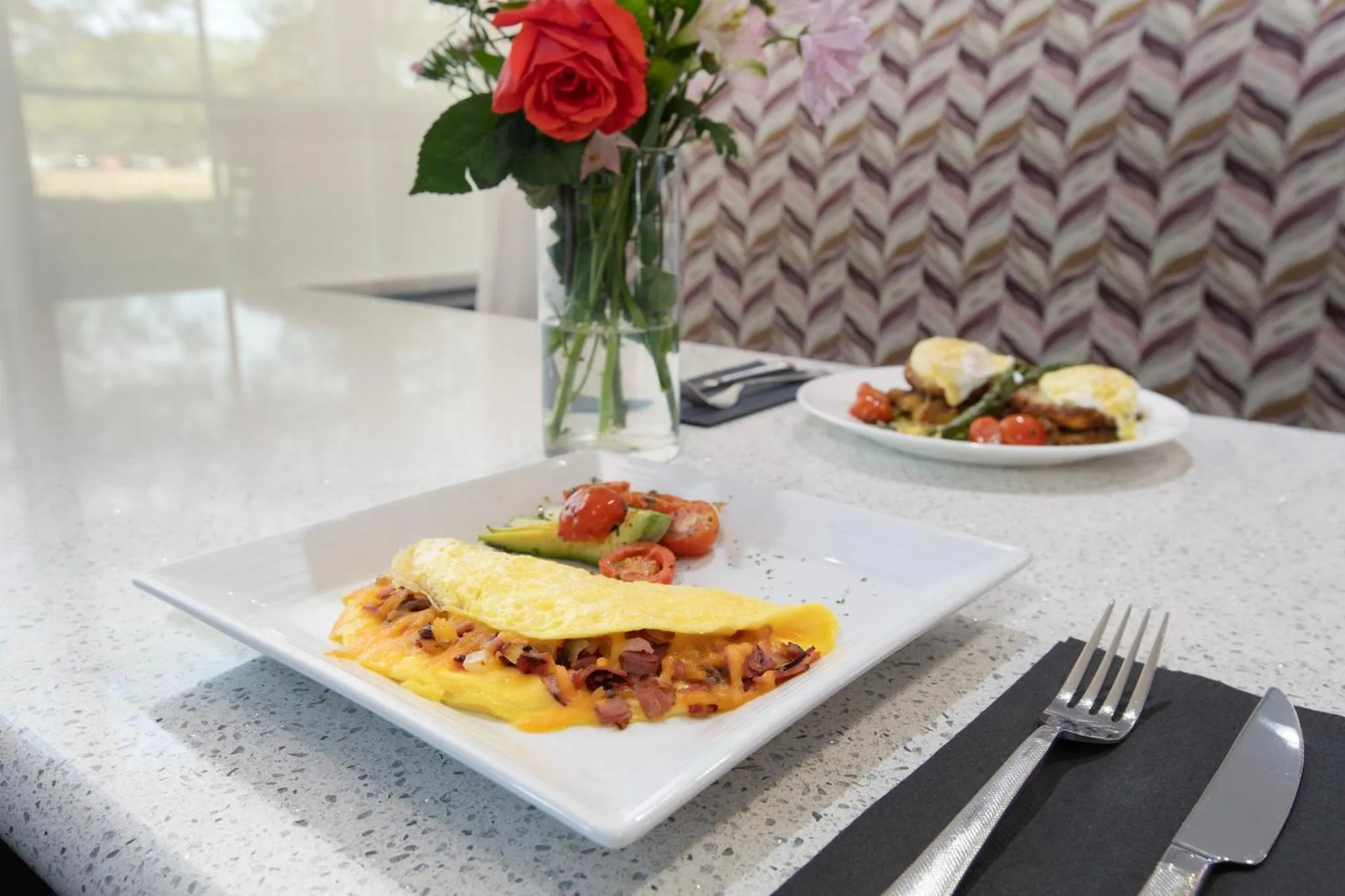 Restaurant/places to eat in Hotel Indigo Jacksonville-Deerwood Park by IHG