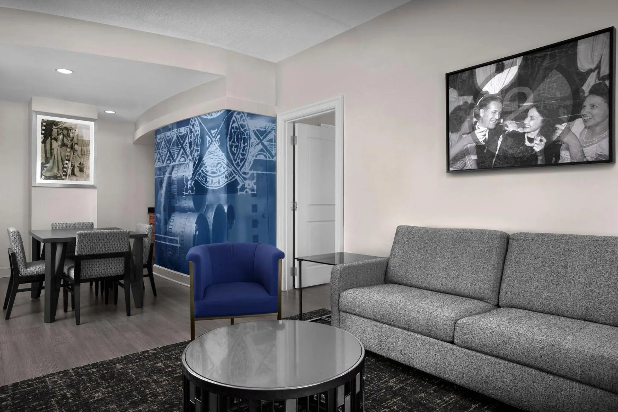 Photo of the whole room in Hotel Indigo Jacksonville-Deerwood Park by IHG