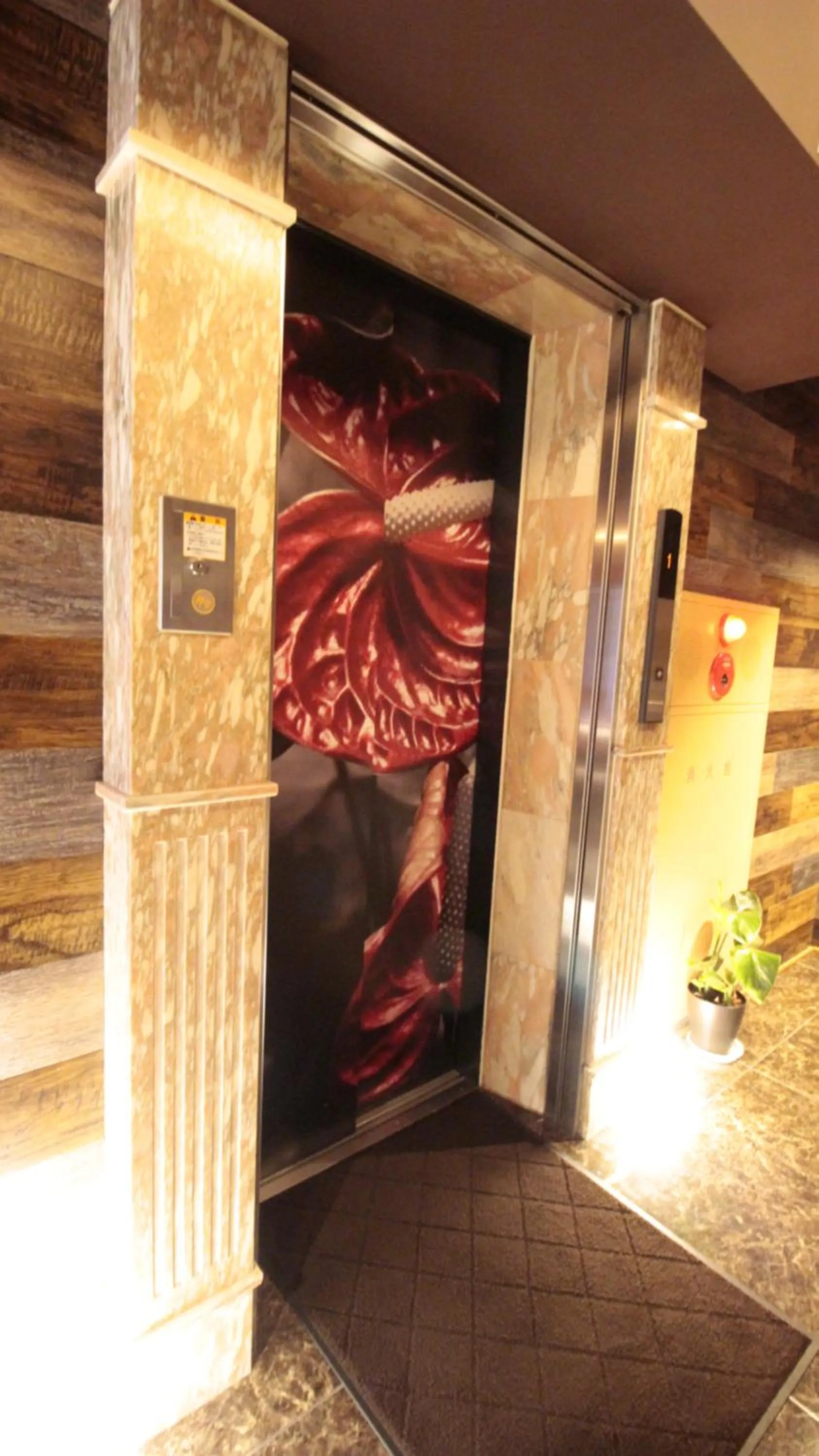 Area and facilities in HOTEL ATLAS Shinkabukicho (Adult Only)