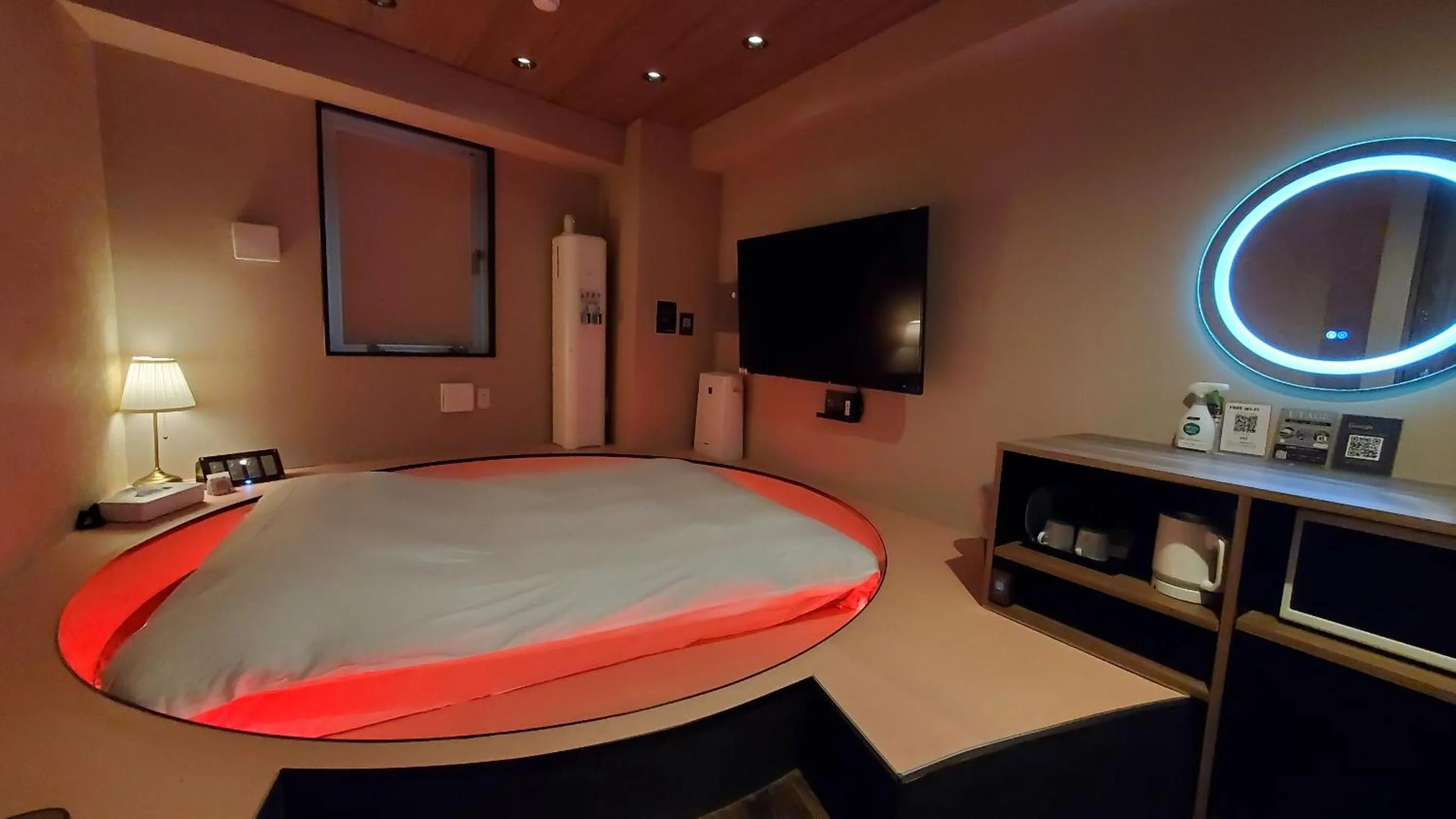 Bedroom, Bed in HOTEL THE HOTEL SHINJUKU (Adult Only)