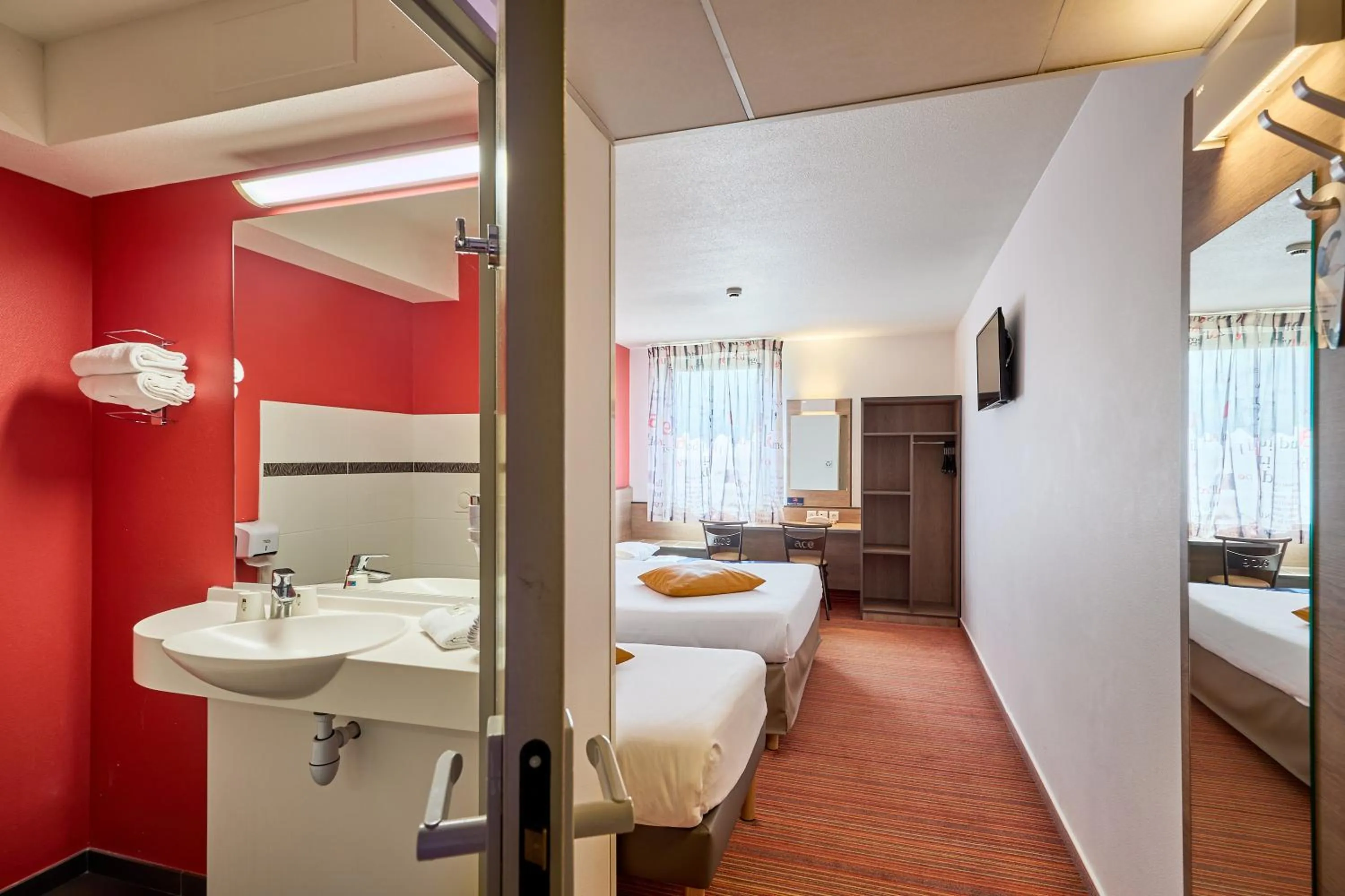 Bed in Ace Hôtel Caen Nord Mémorial