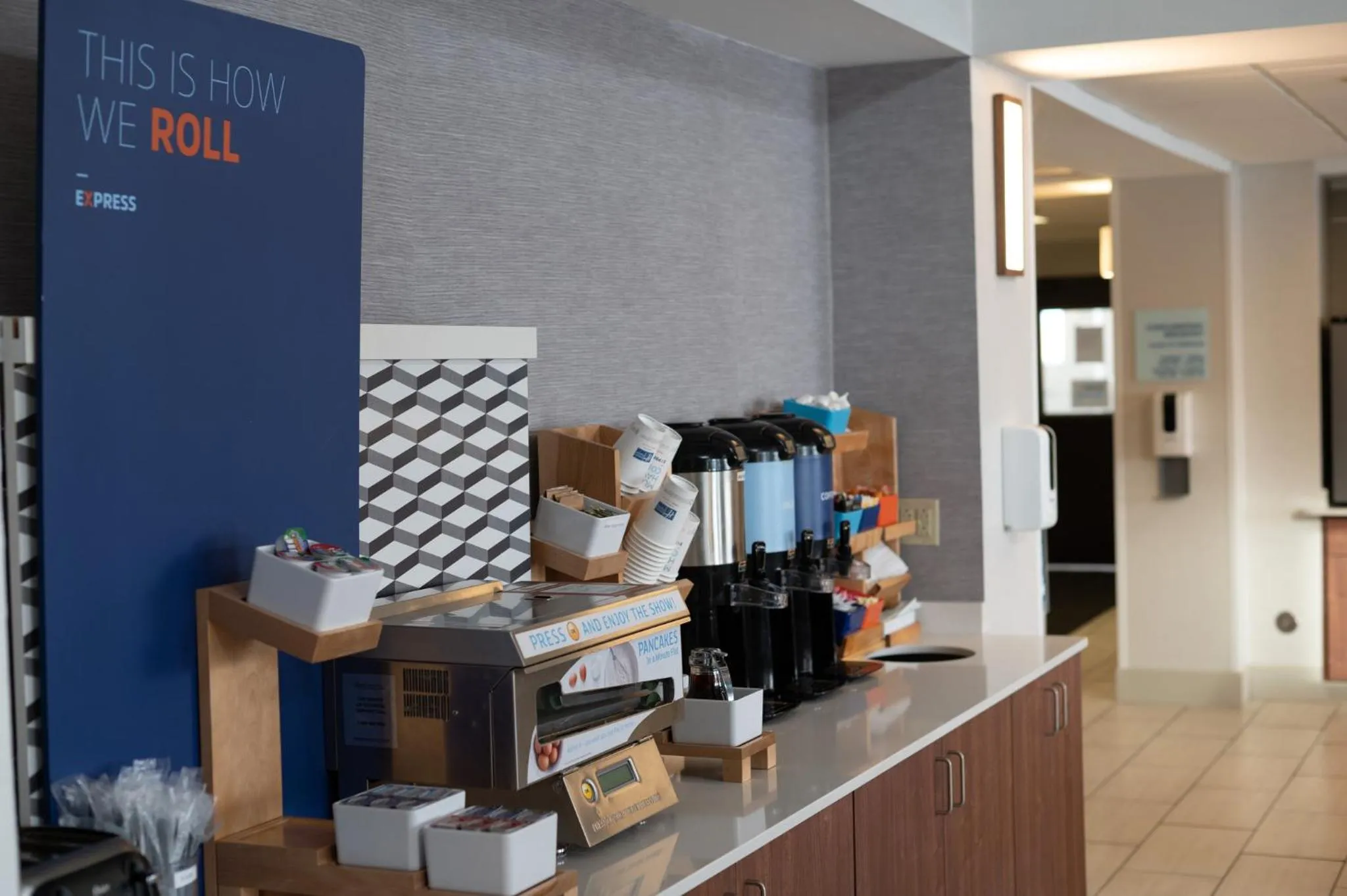 Breakfast in Holiday Inn Express Houghton-Keweenaw by IHG