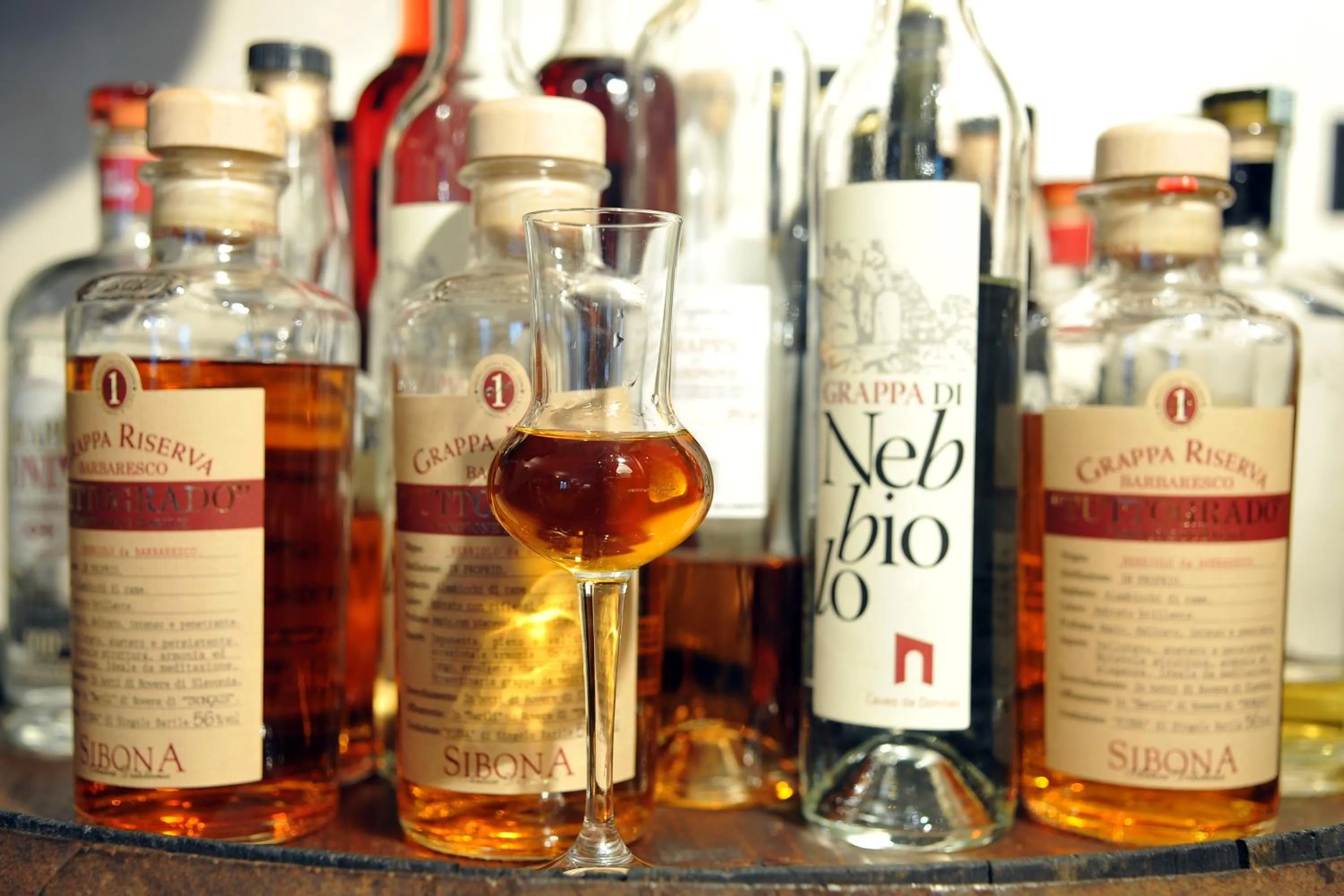 Alcoholic drinks in Hotel & Restaurant Le Charaban