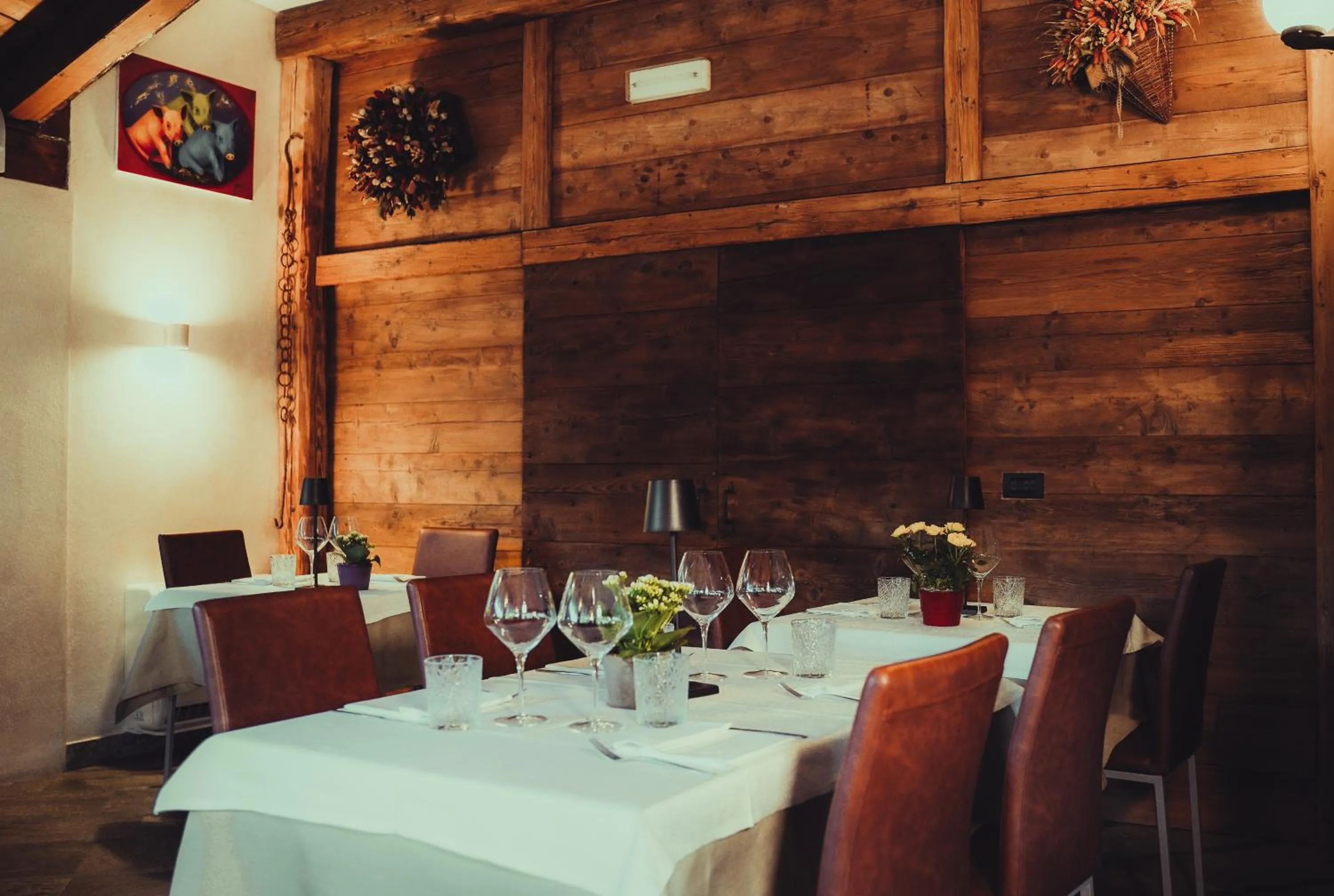 Restaurant/places to eat in Hotel & Restaurant Le Charaban