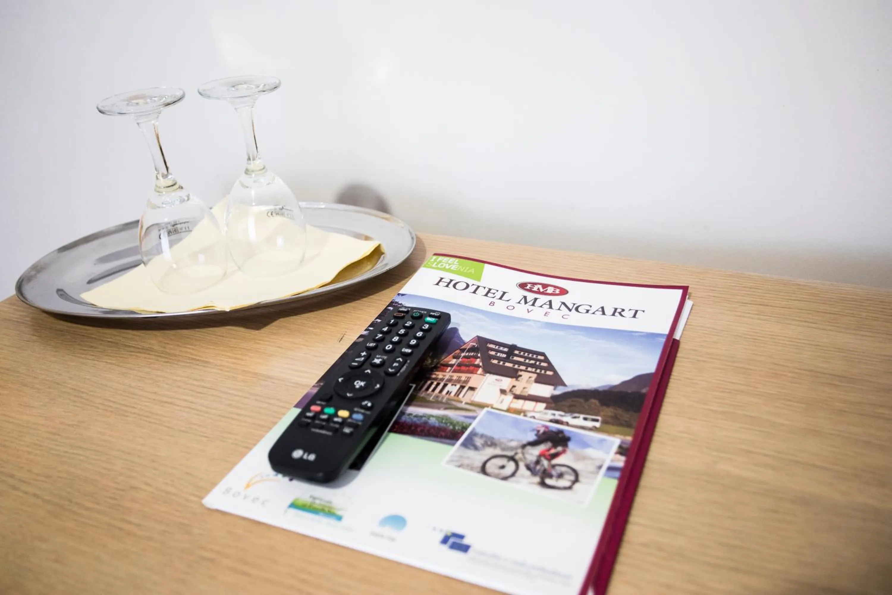 TV and multimedia in Hotel Mangart