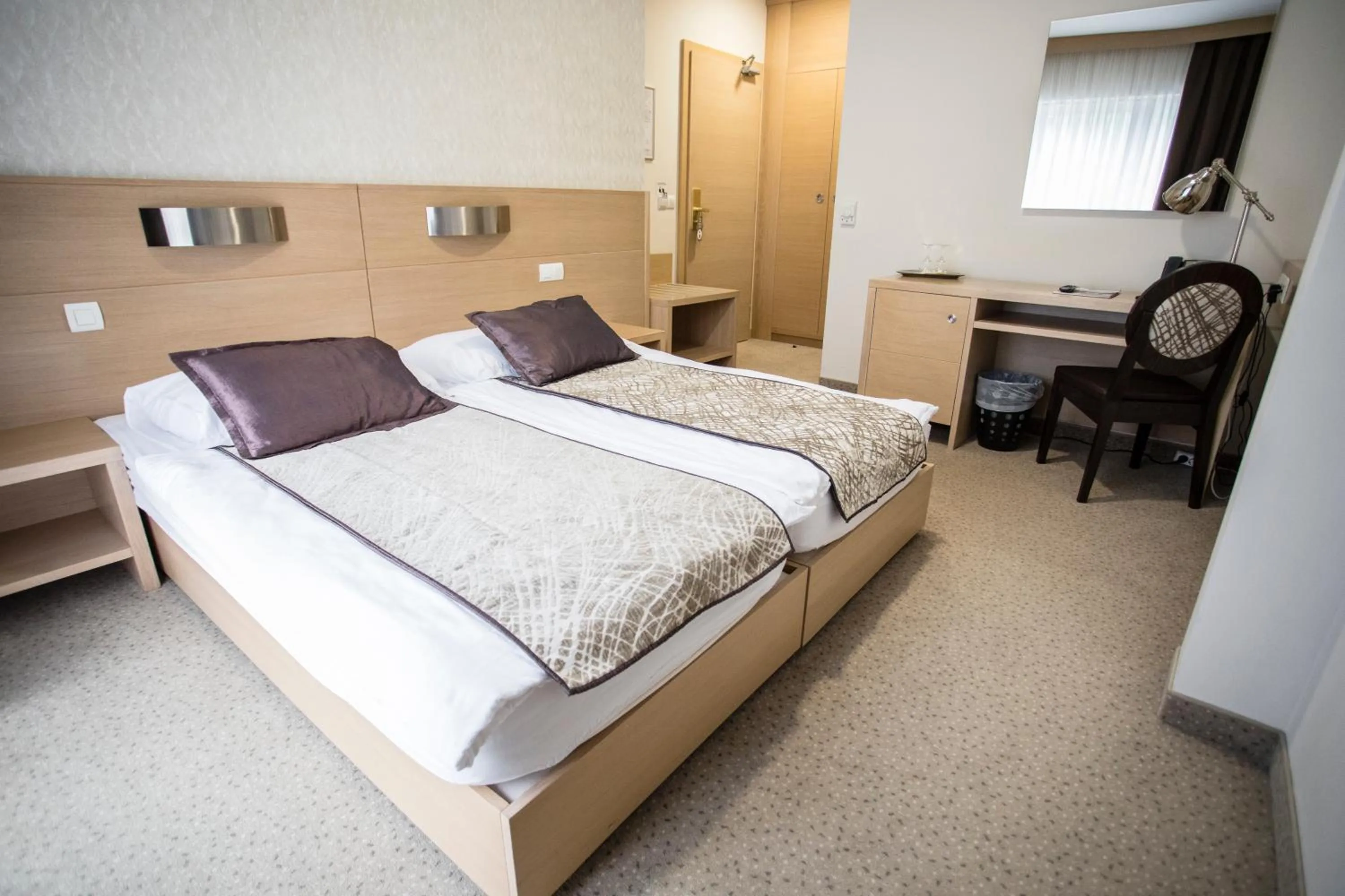 Photo of the whole room, Bed in Hotel Mangart