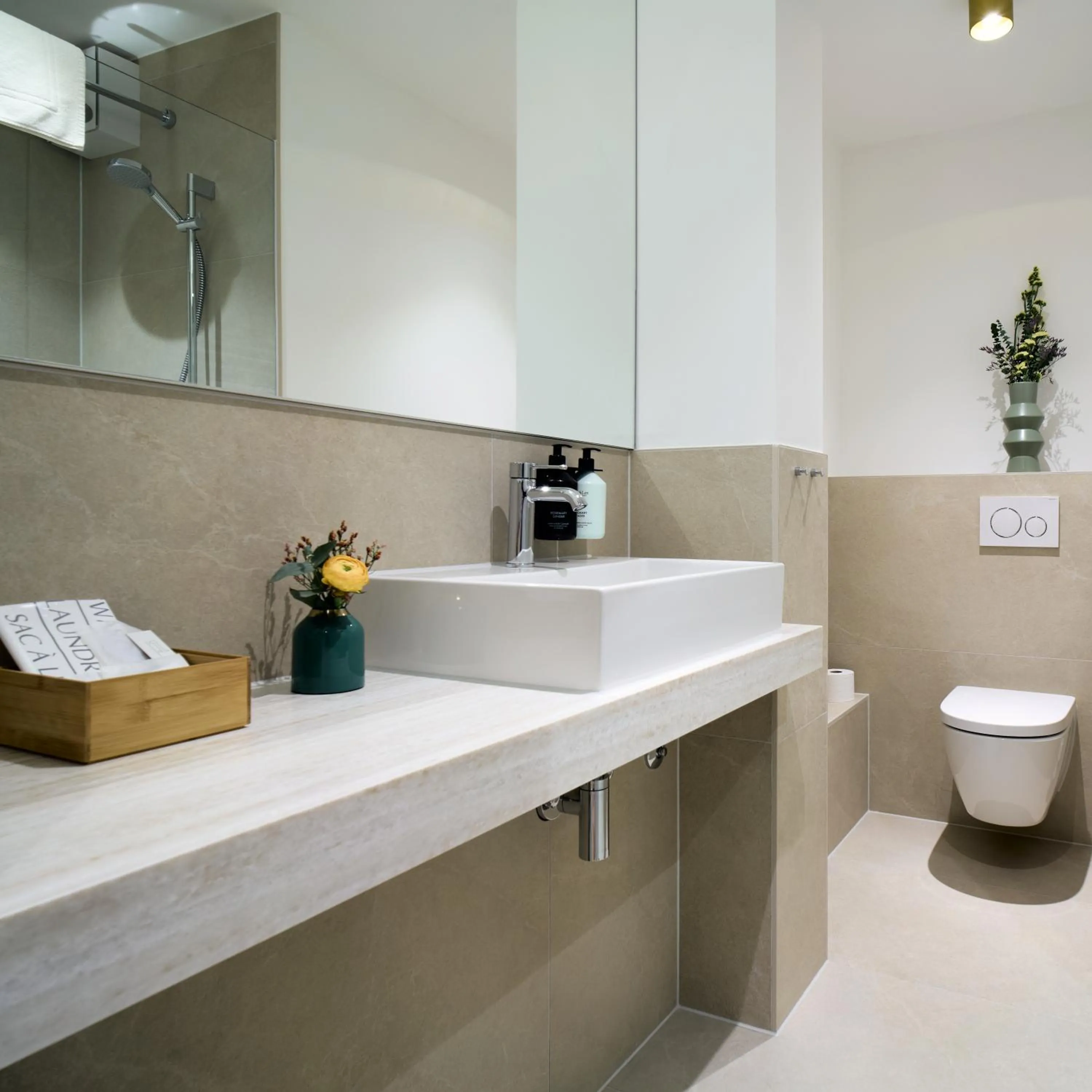 Bathroom in Hotel Engbert