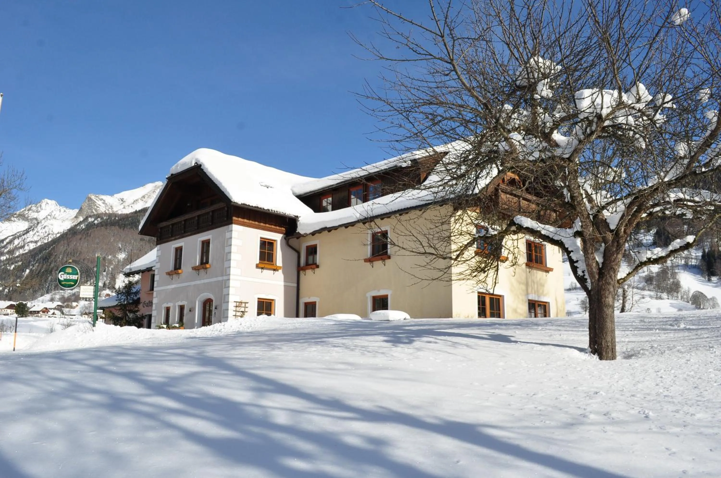 Landhotel Lacknerhof