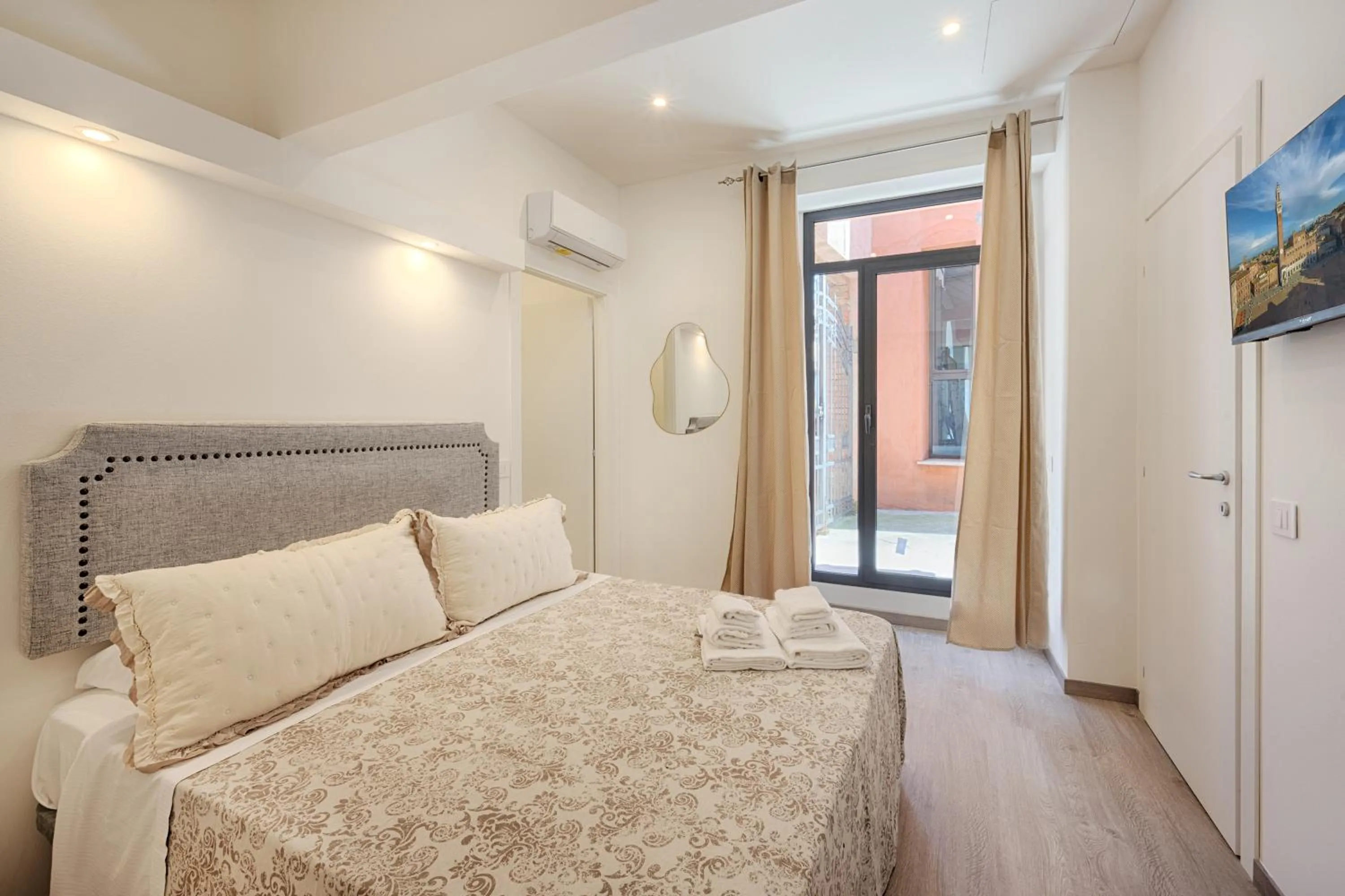 Bed in Siena Vip B&B