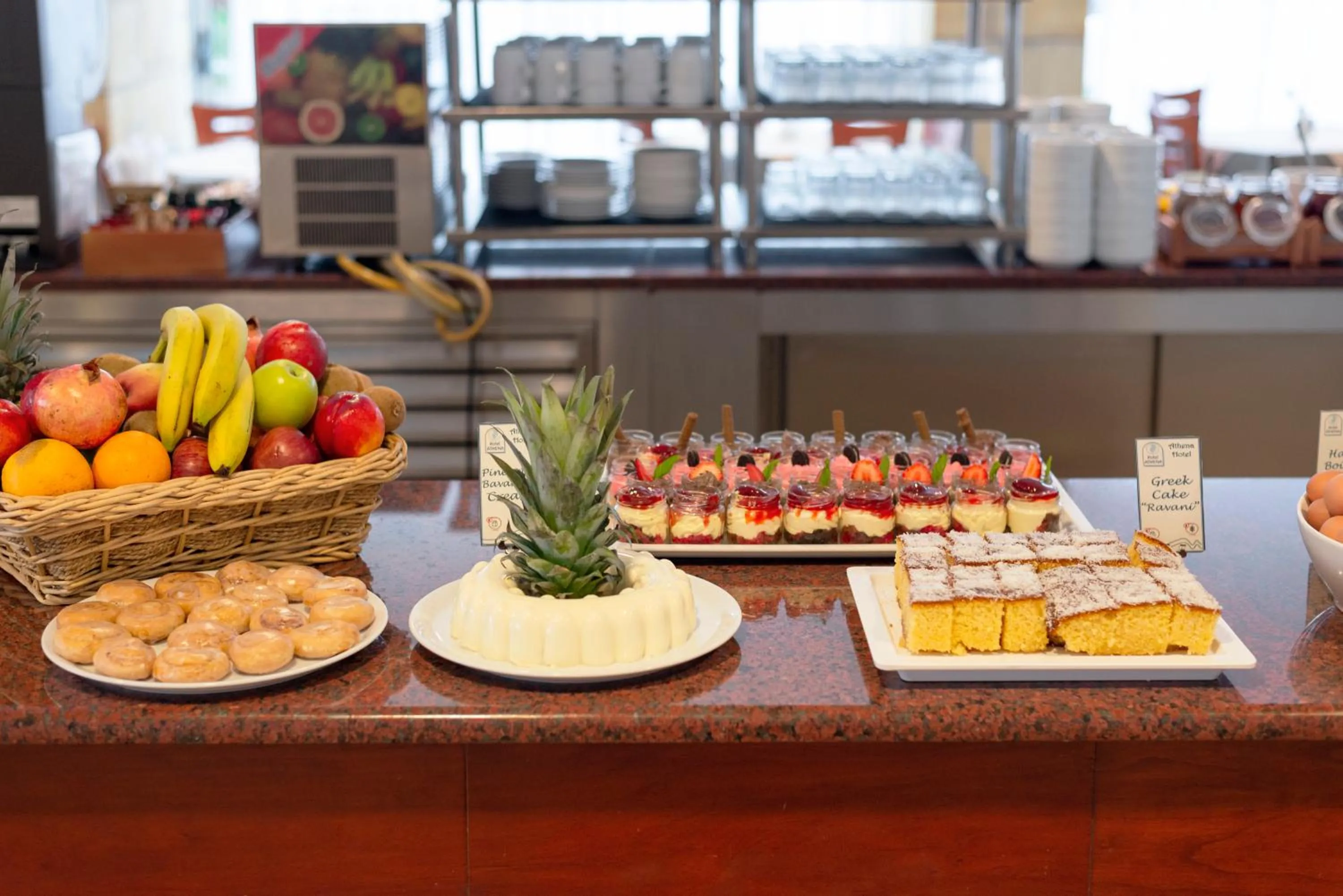 Restaurant/places to eat in Athena Hotel