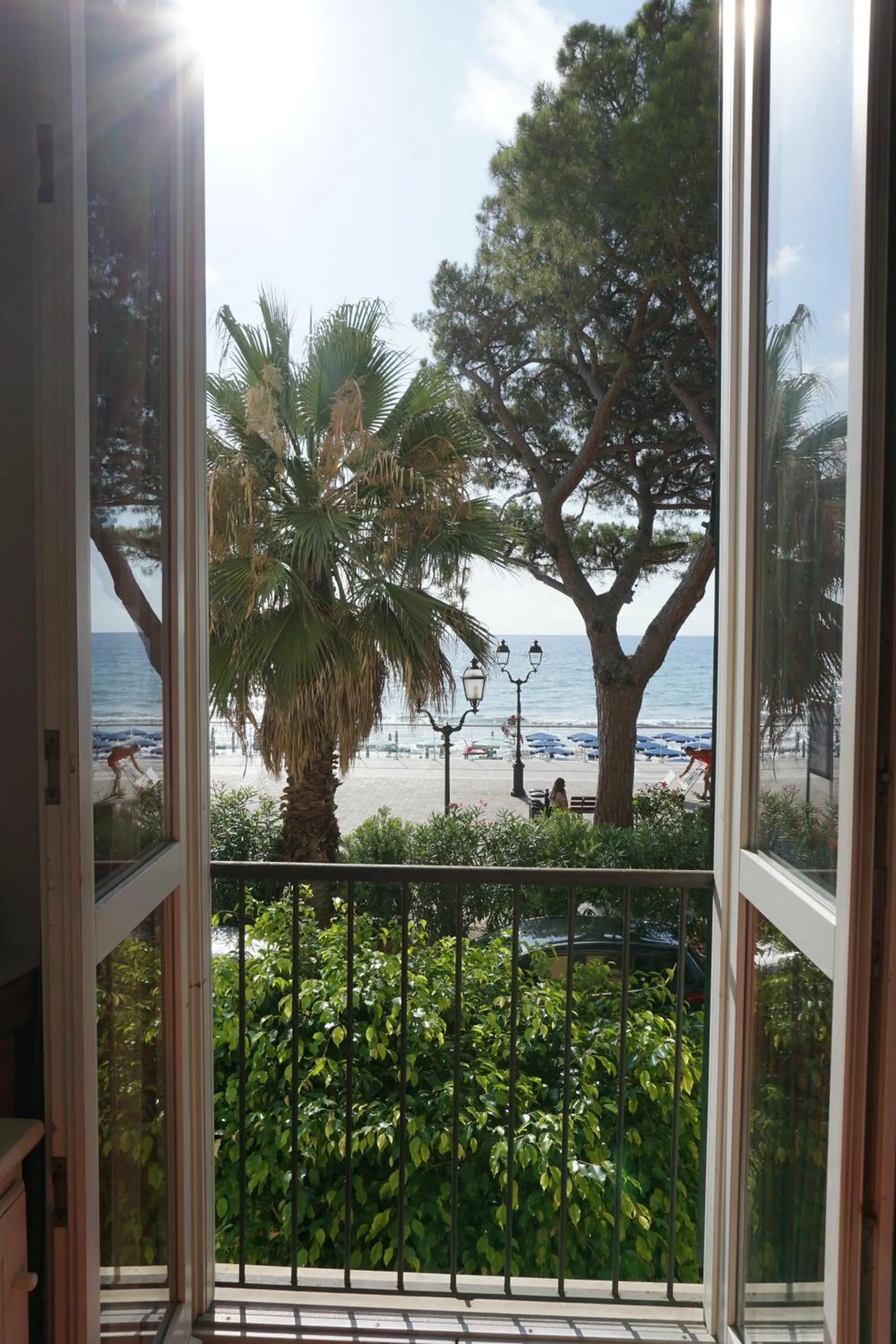 Balcony/Terrace in Hotel Beau Rivage