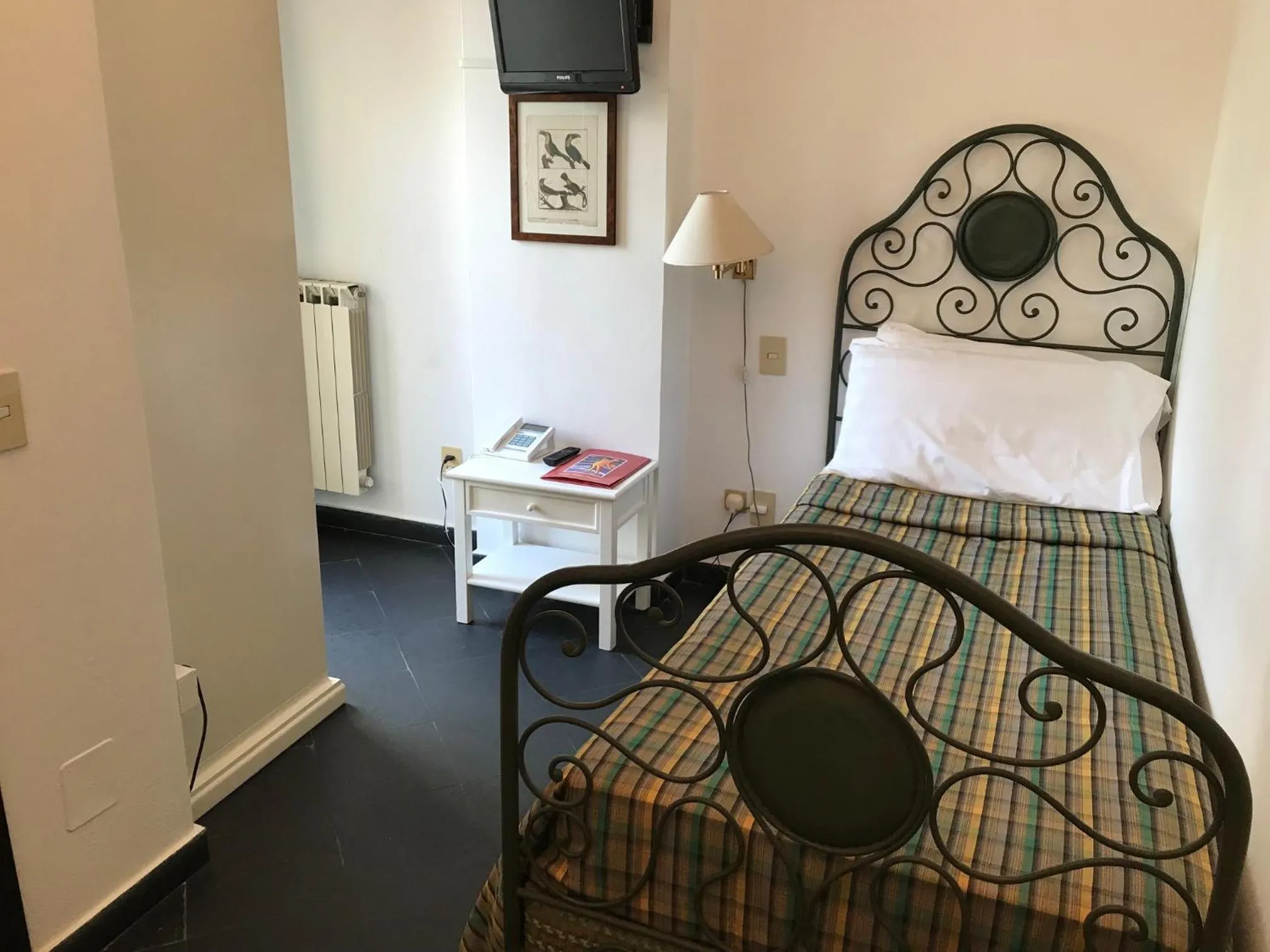 Photo of the whole room, Bed in Hotel Beau Rivage