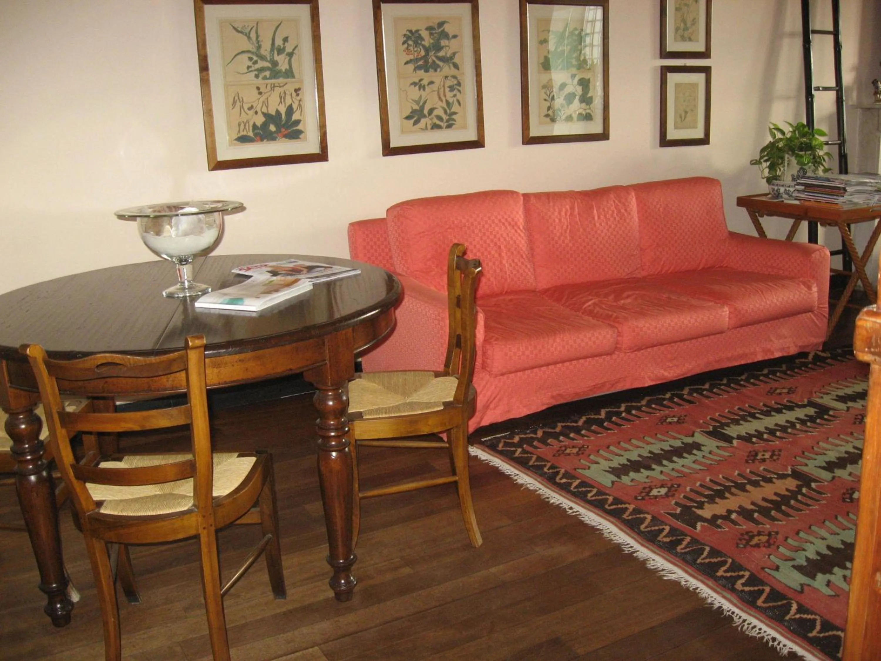 Living room in Hotel Beau Rivage