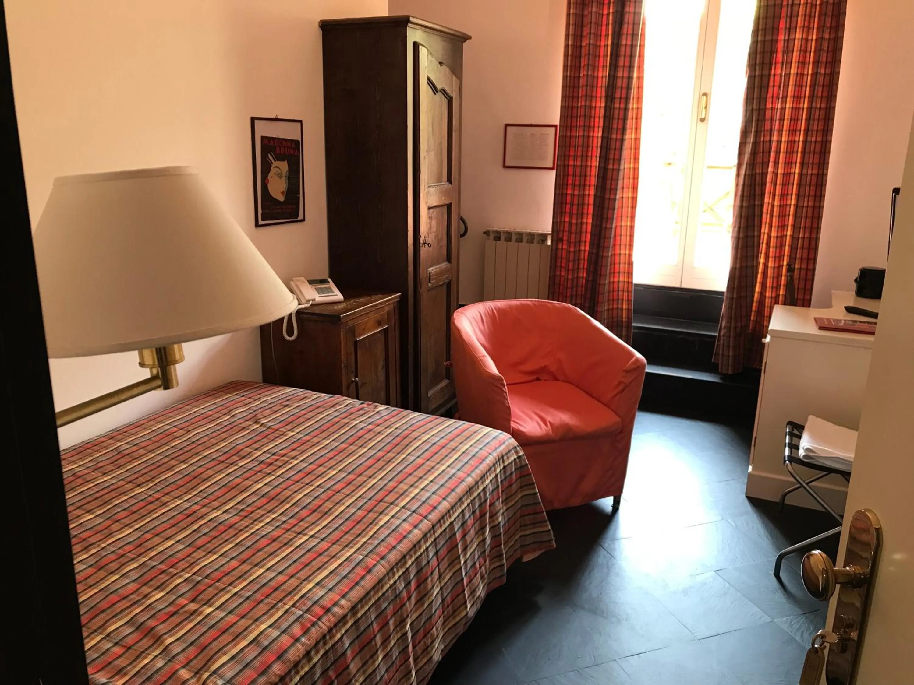 Photo of the whole room, Bed in Hotel Beau Rivage