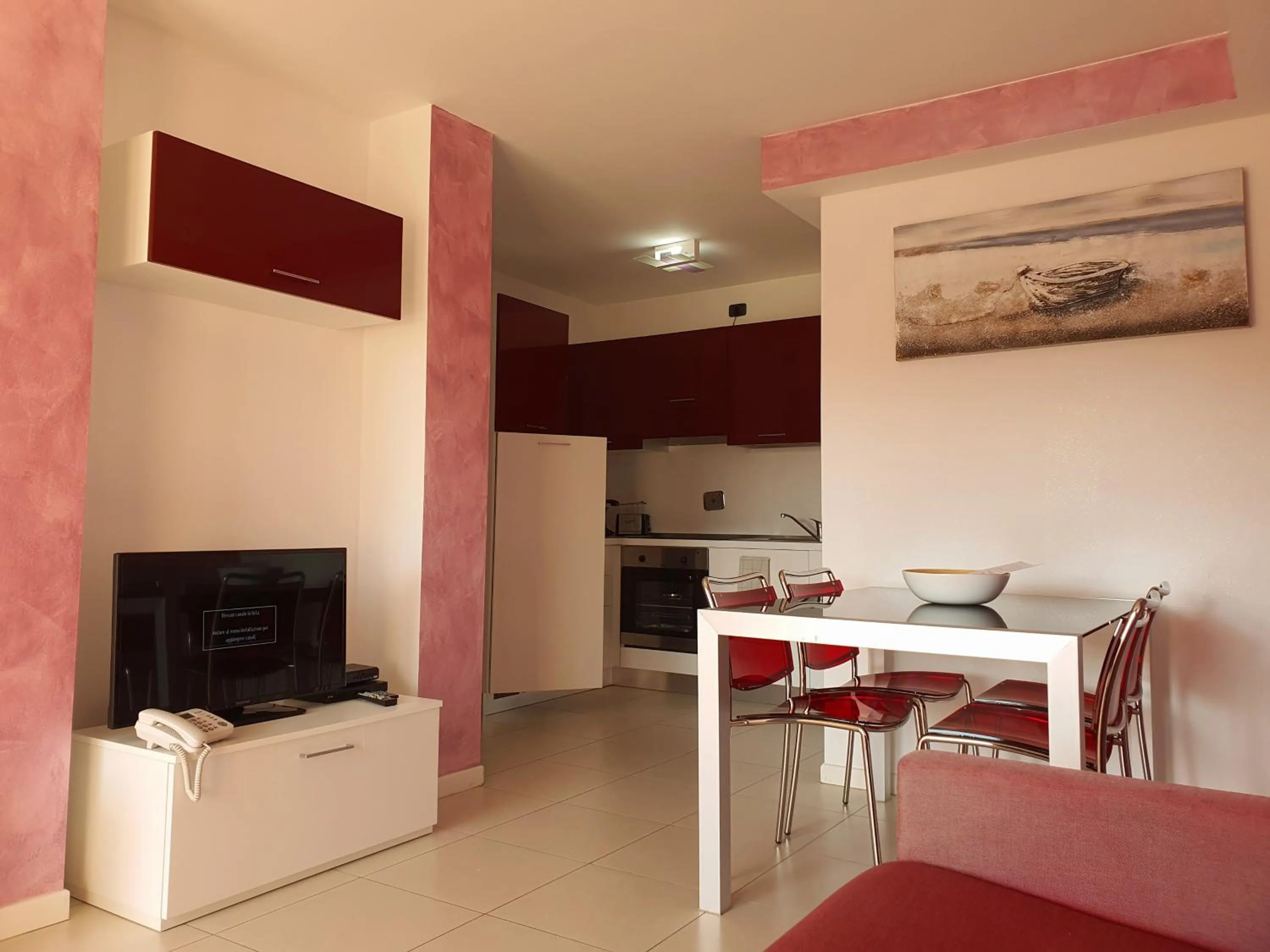 Kitchen or kitchenette in Aparthotel Capitol