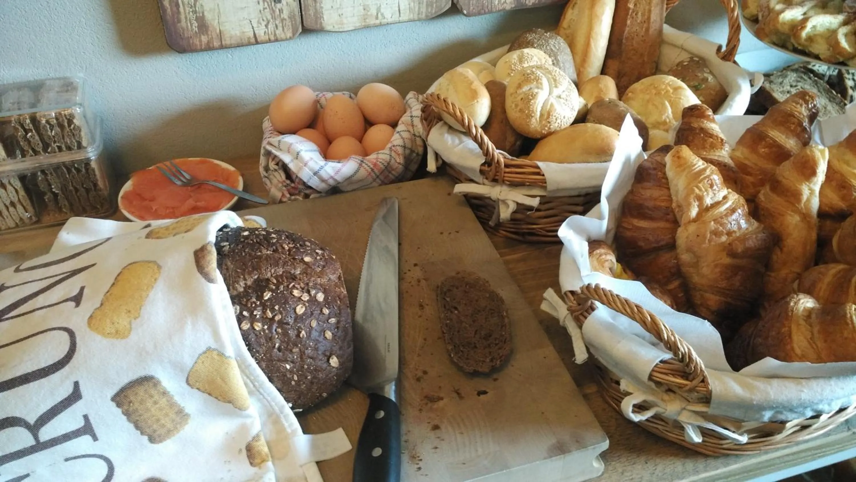 Restaurant/places to eat in Bed & Breakfast El Manso