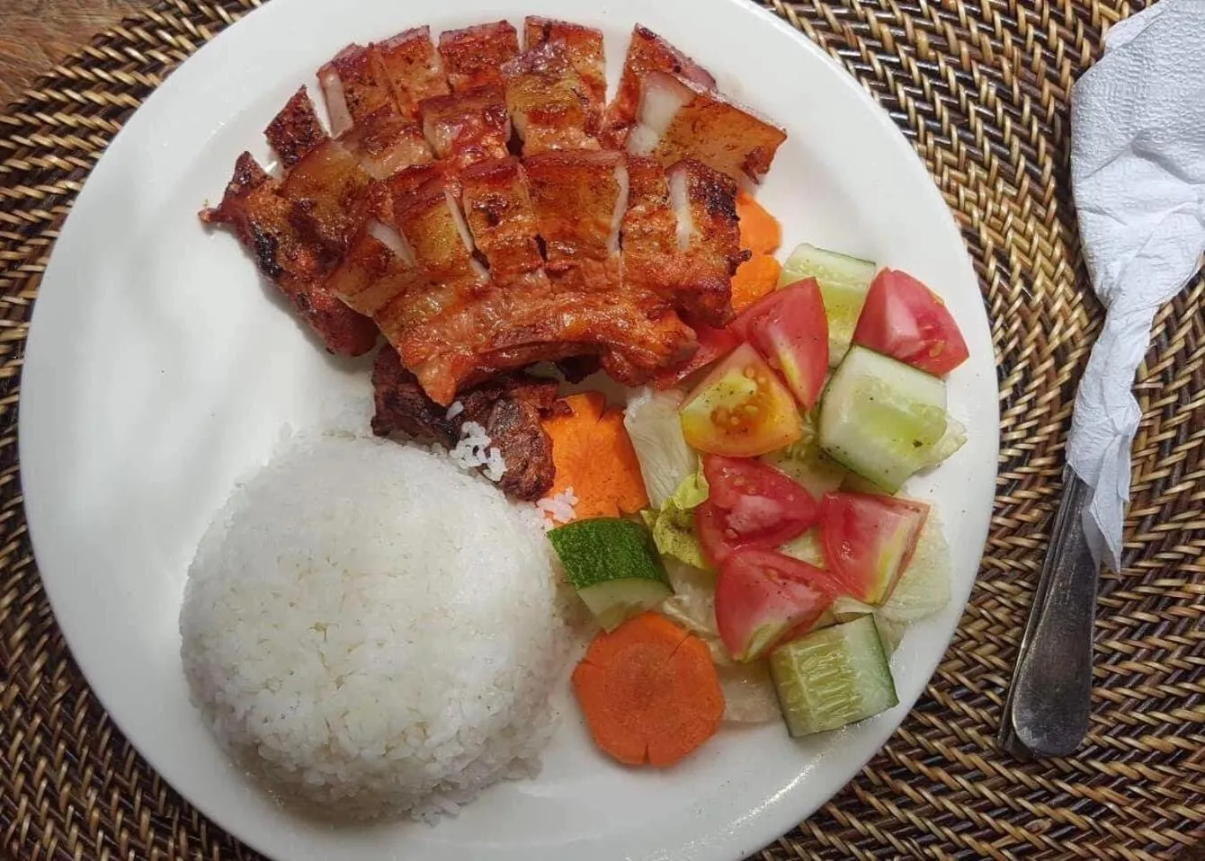 Food in White Beach Front and Cottages