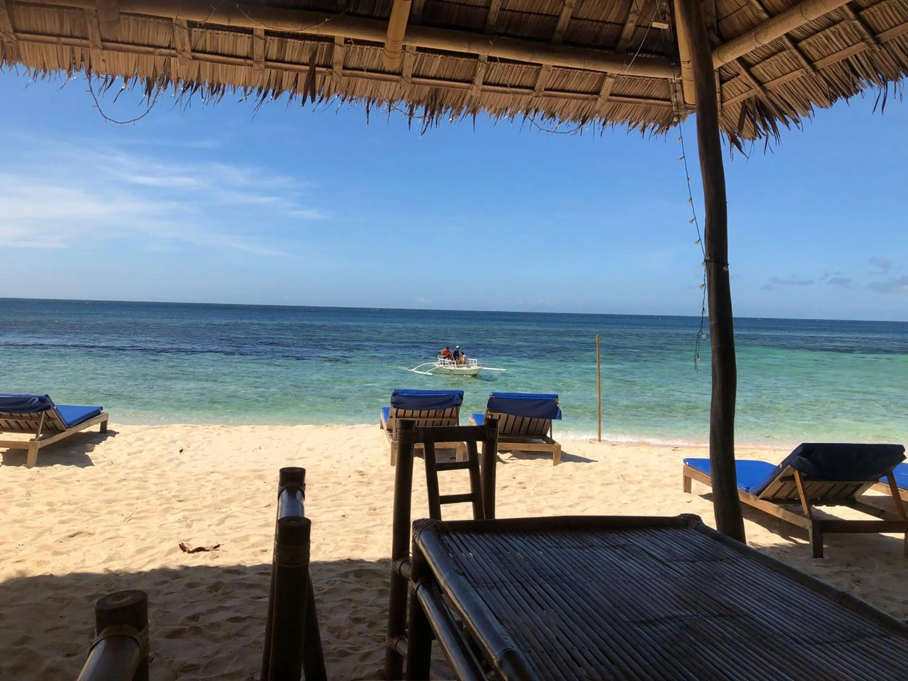 Day in White Beach Front and Cottages