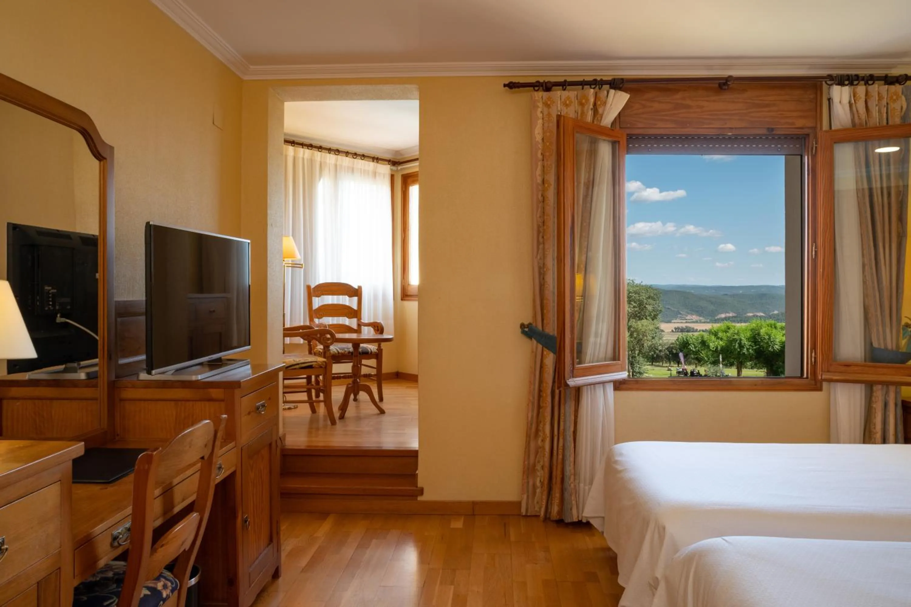 Photo of the whole room, Bed in Hotel Can Boix de Peramola