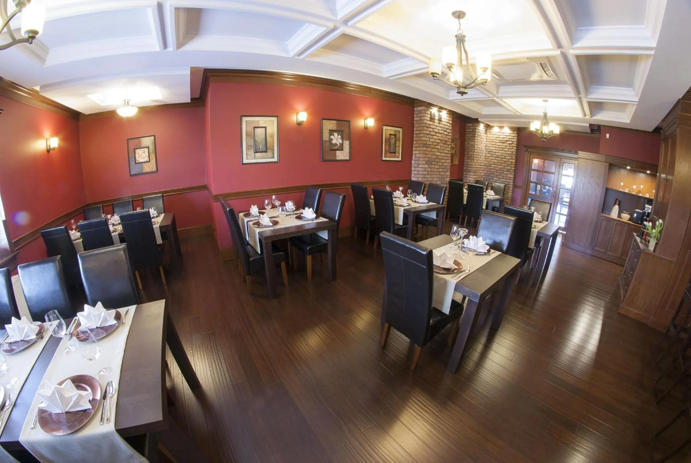 Restaurant/places to eat in Hotel Dwór Galicja