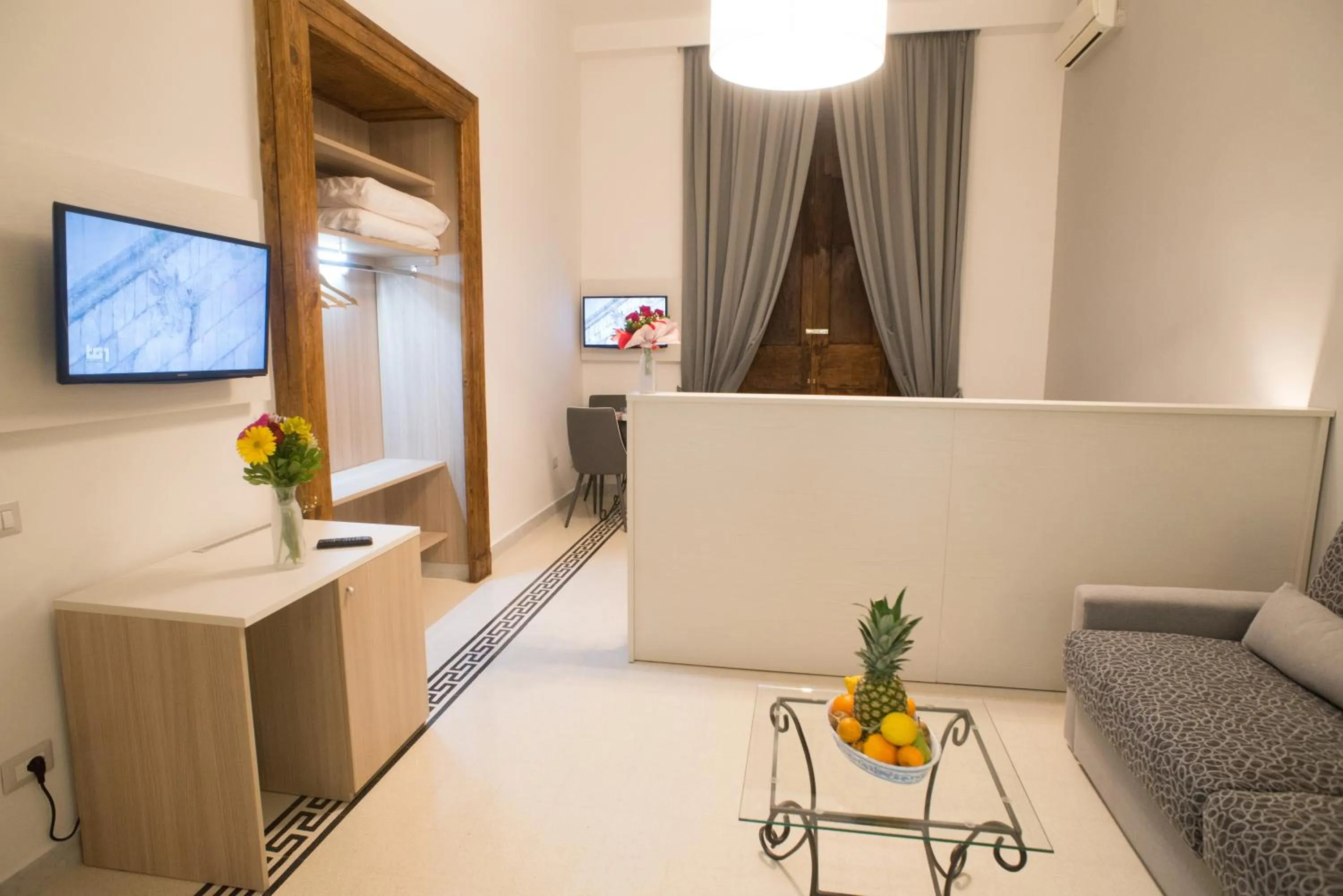 Seating area in B&B Napolimilionaria Foria 242