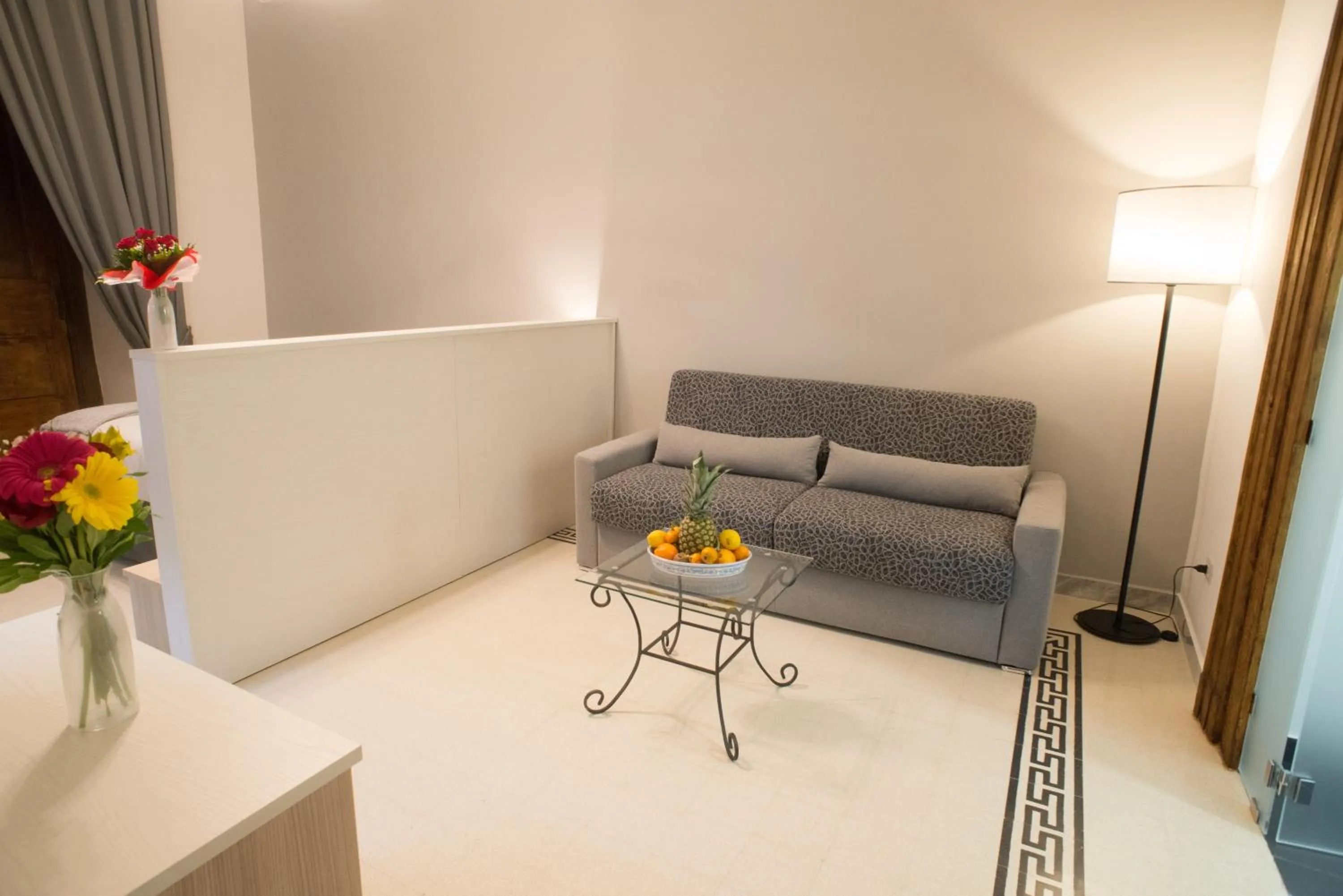 Seating area in B&B Napolimilionaria Foria 242