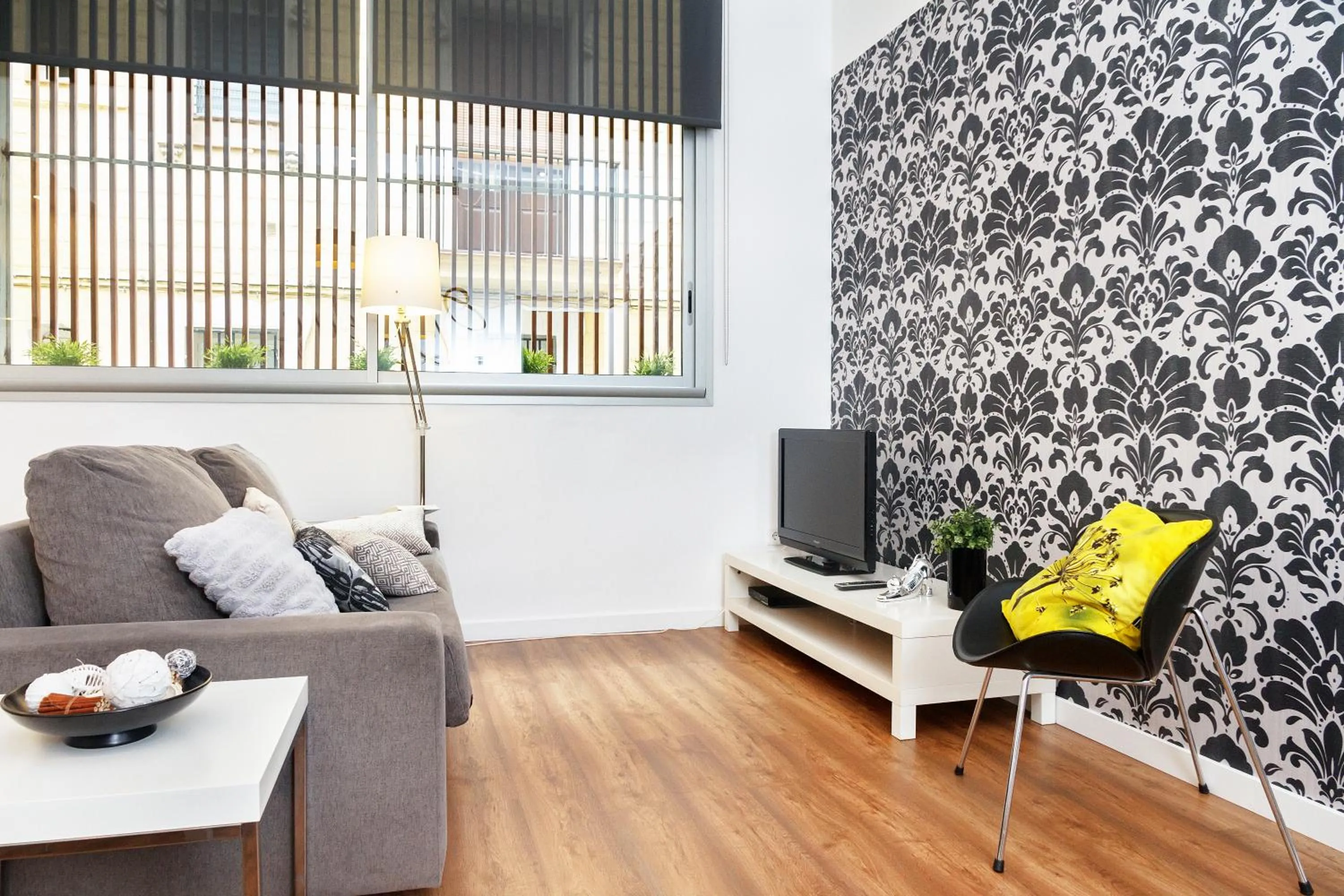 TV and multimedia in Feelathome Poblenou Beach Apartments