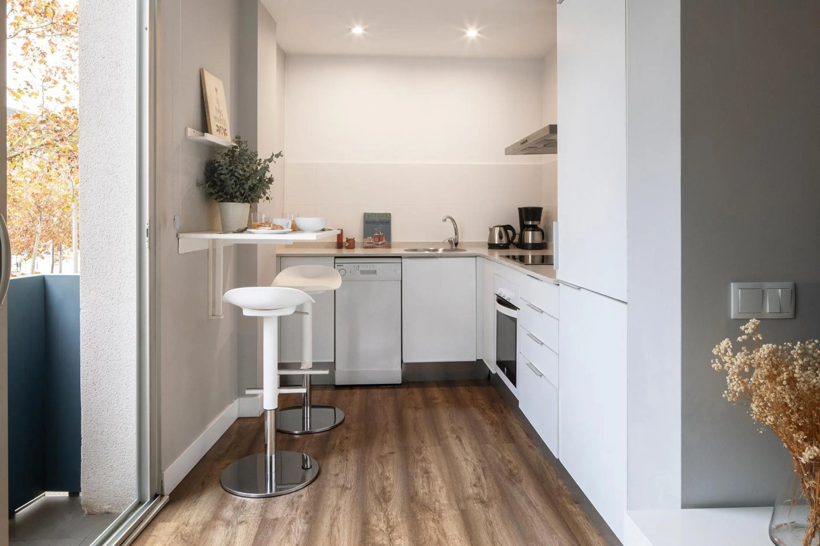 Coffee/tea facilities in Feelathome Poblenou Beach Apartments