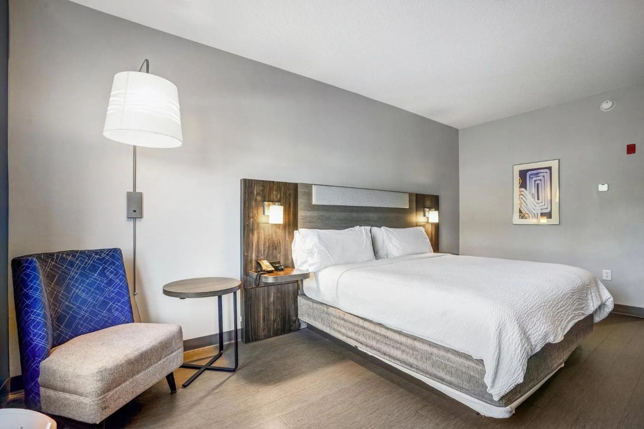 Photo of the whole room, Bed in Holiday Inn Express & Suites Jacksonville - Atlantic Beach by IHG