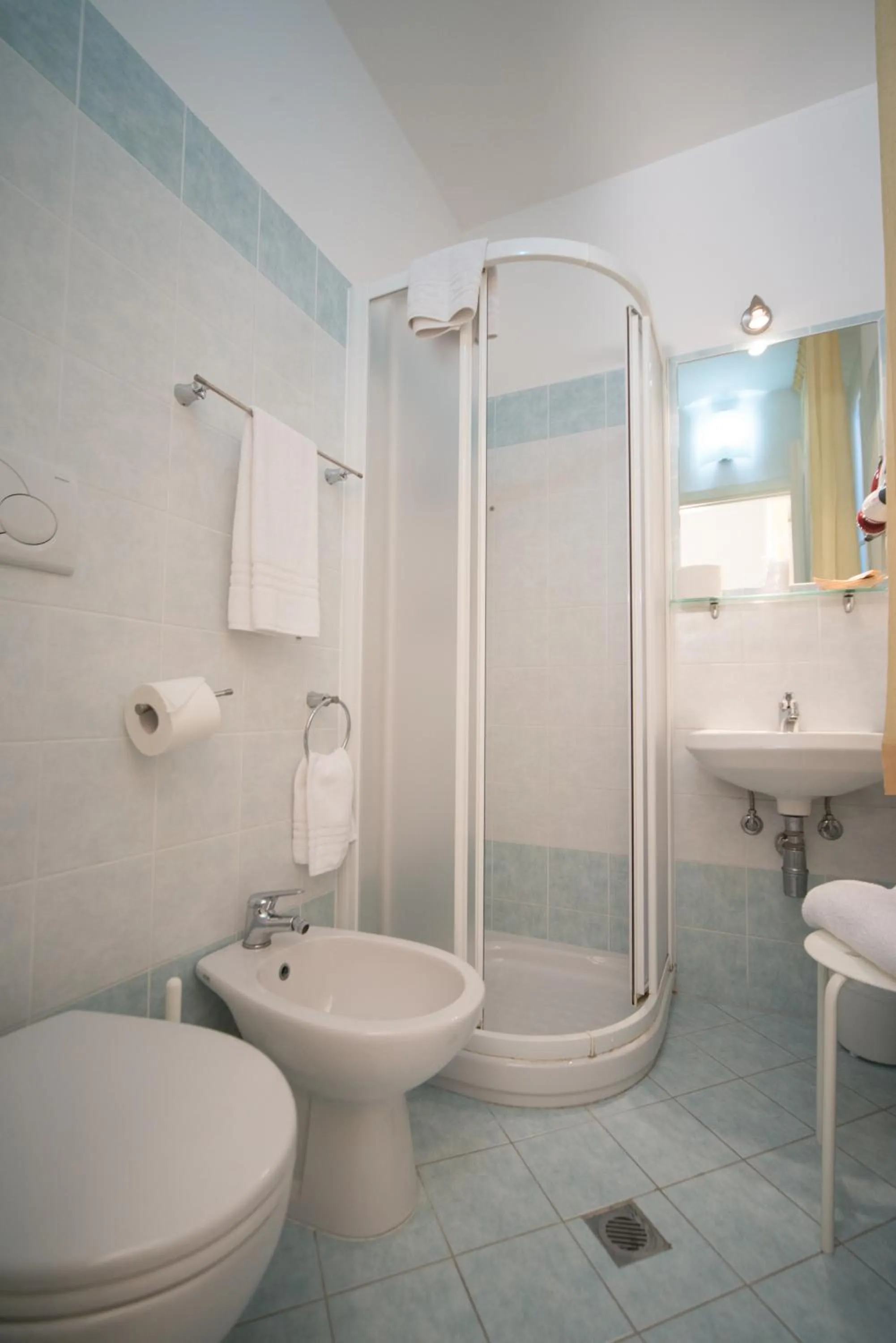 Bathroom in Risorgimento - Albergo - Bar