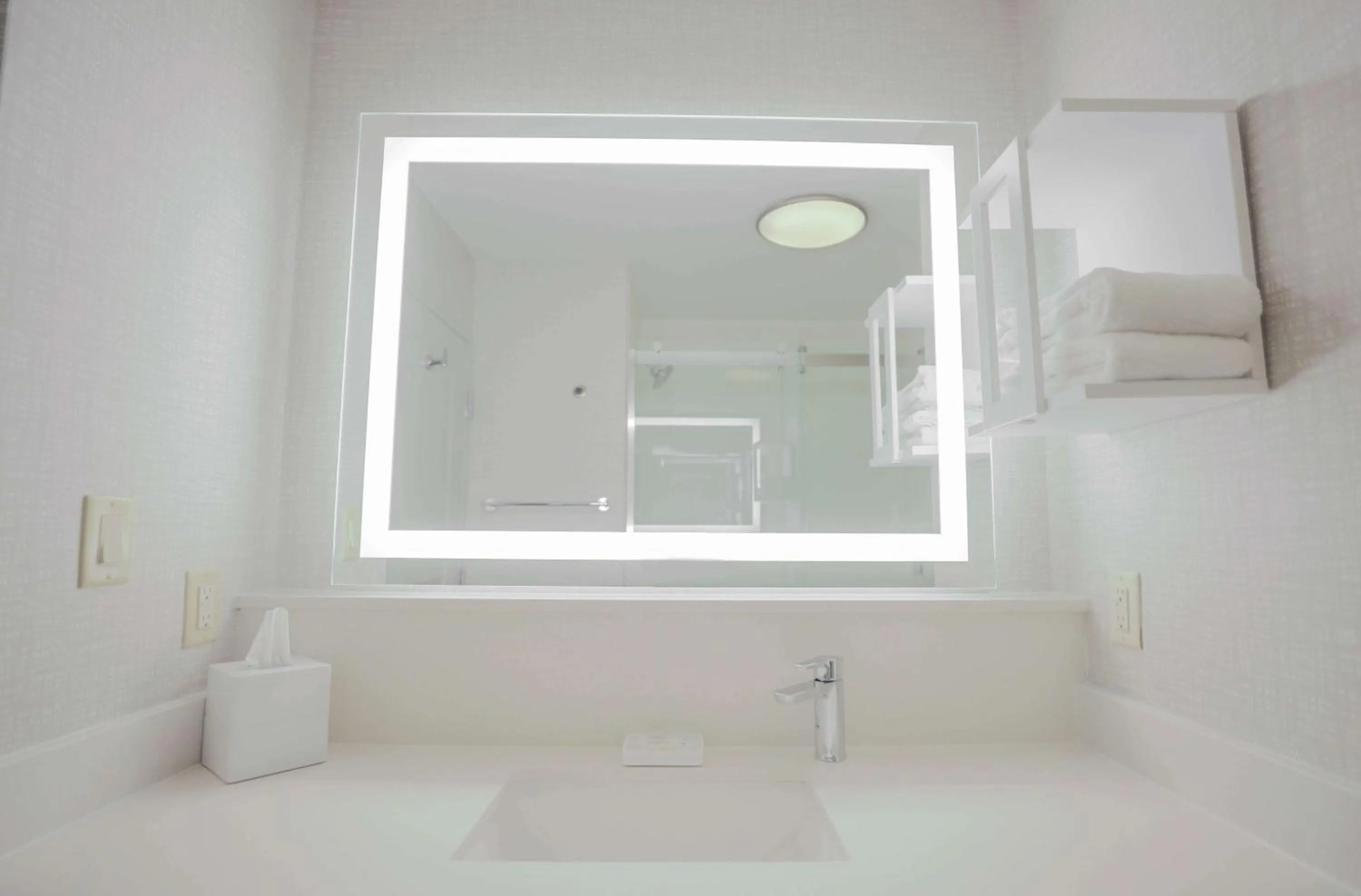 Bathroom in Hampton Inn & Suites Bay City