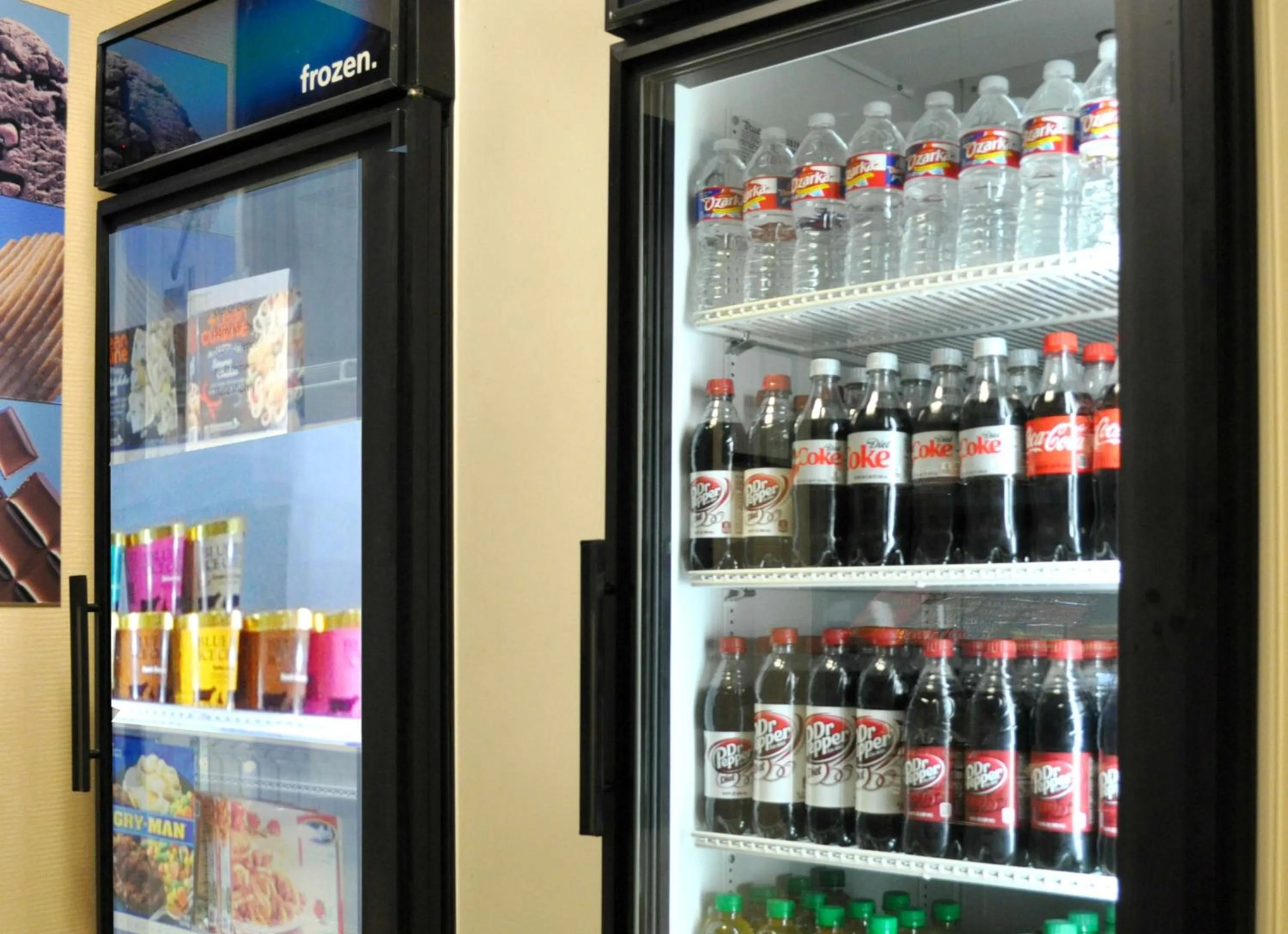 Restaurant/places to eat in Hampton Inn & Suites Bay City