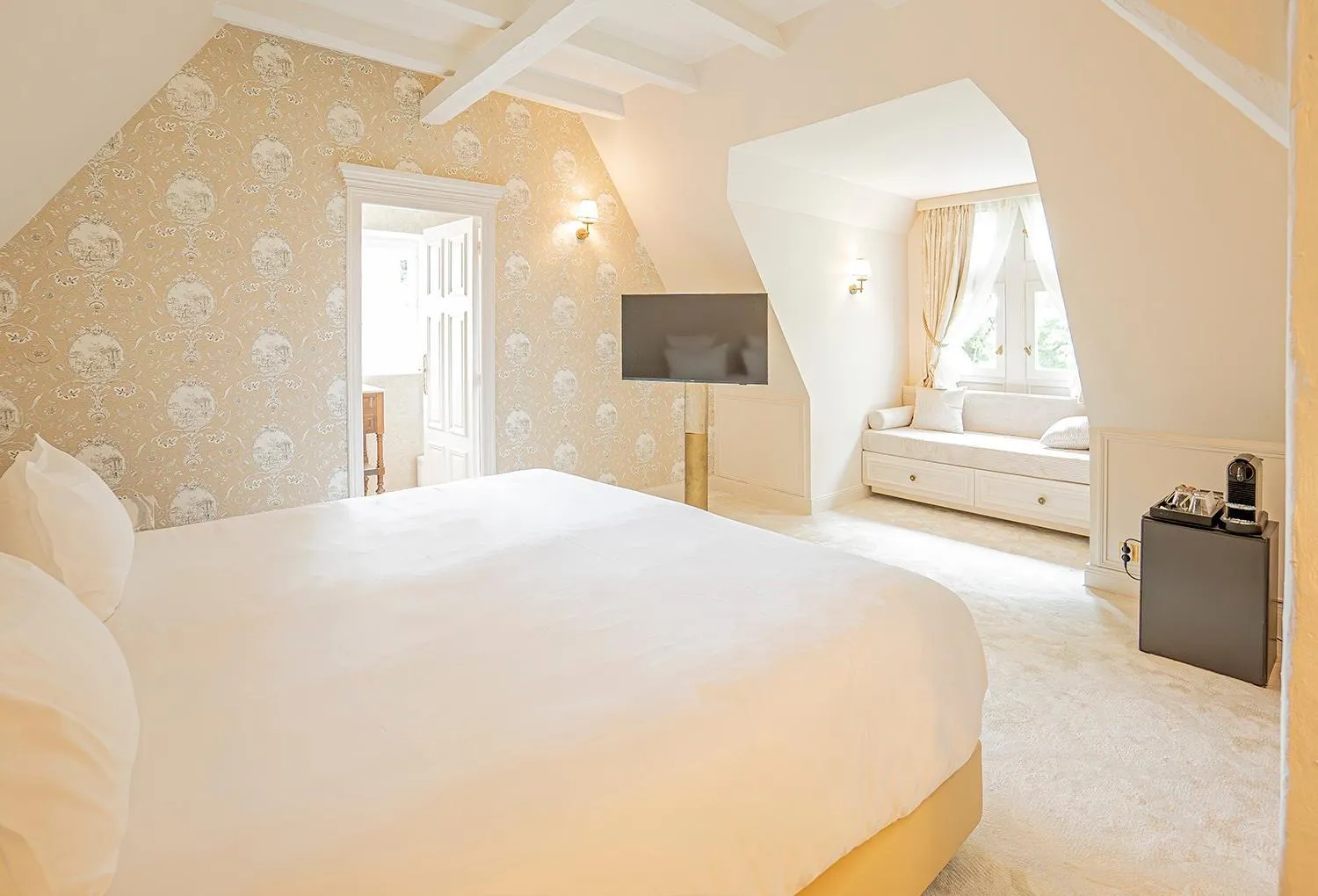 Bed in Château De Noirieux