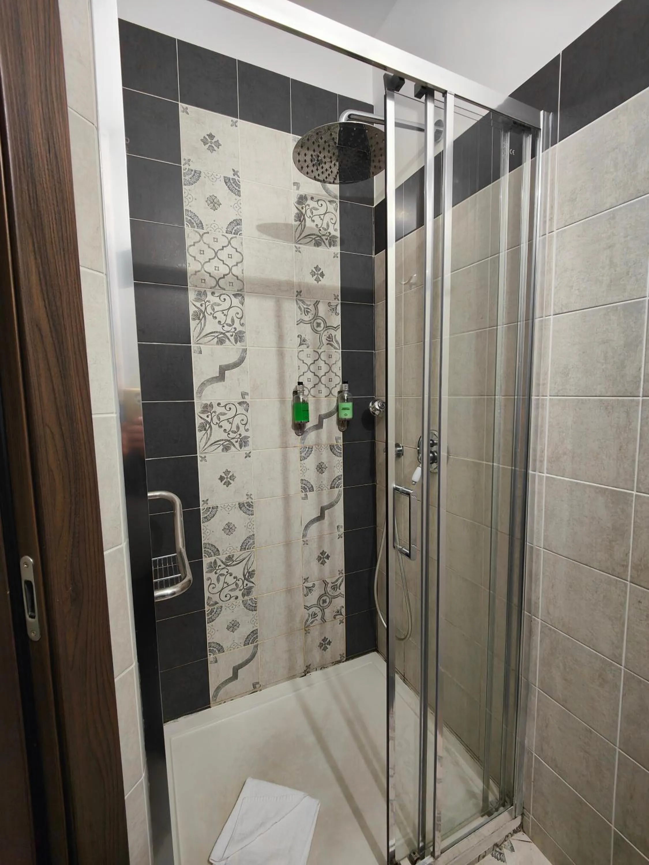 Shower in Aparthotel Dei Mercanti