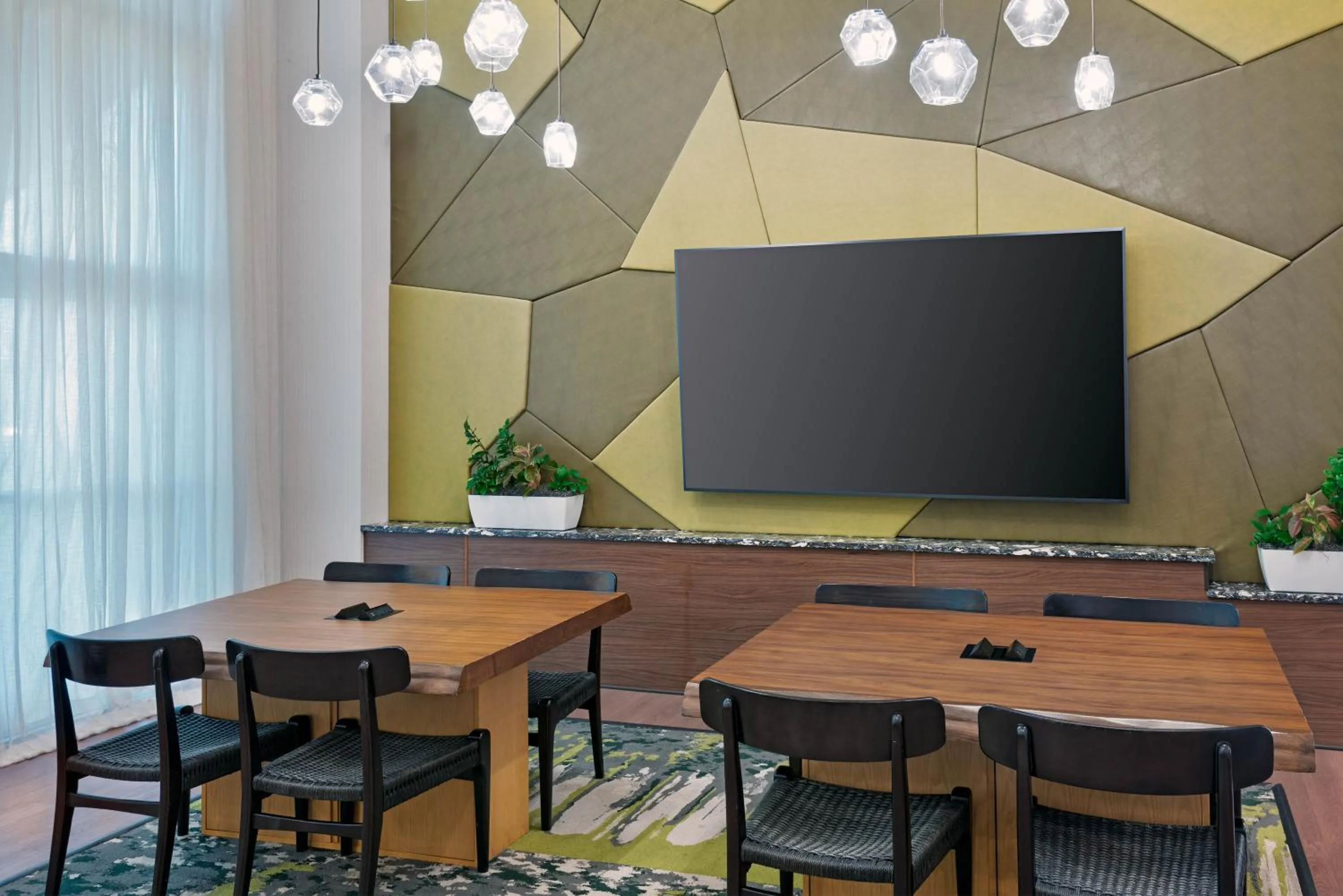 Communal lounge/ TV room in Hampton Inn and Suites Sarasota/Lakewood Ranch