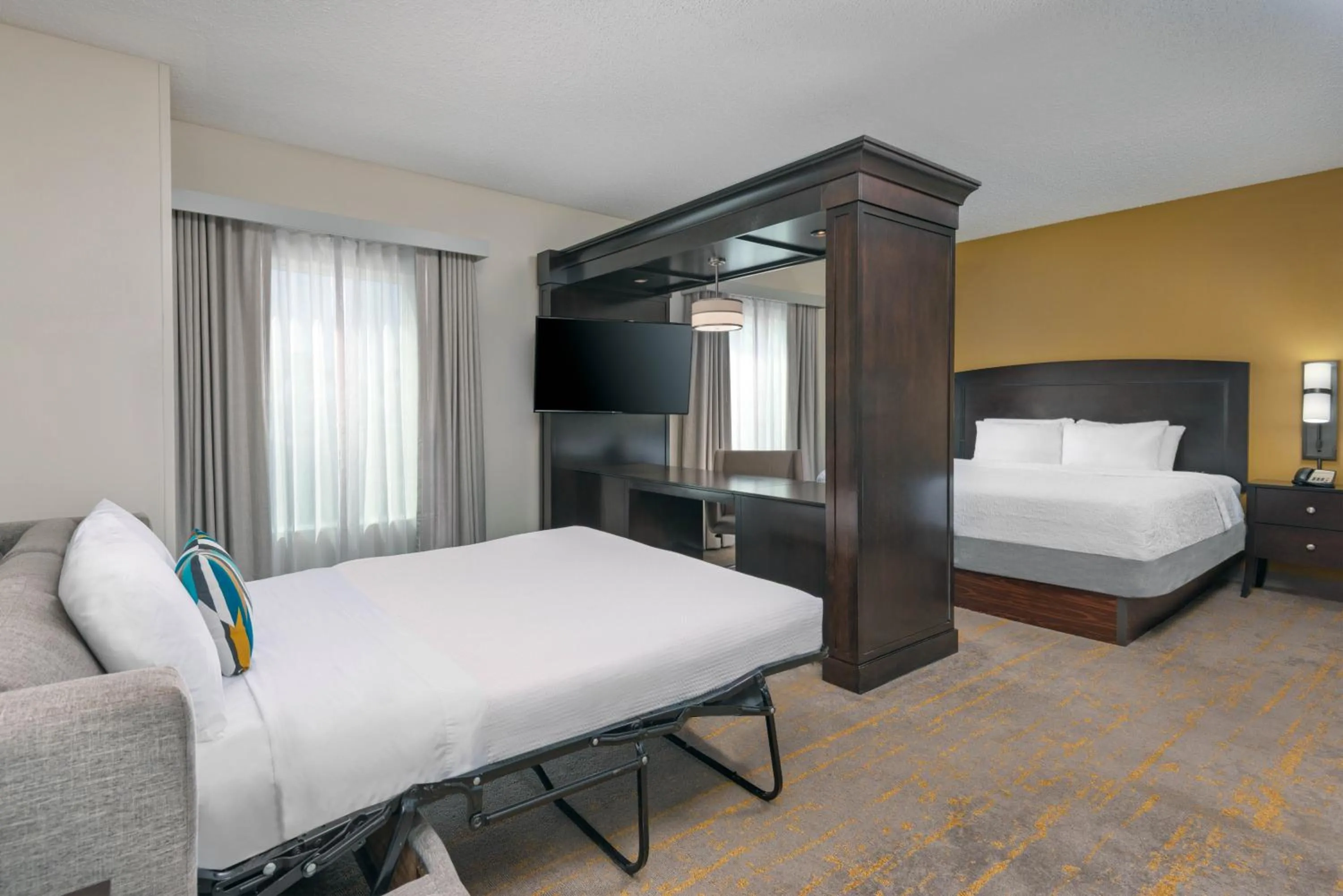 Bedroom, Bed in Hampton Inn and Suites Sarasota/Lakewood Ranch