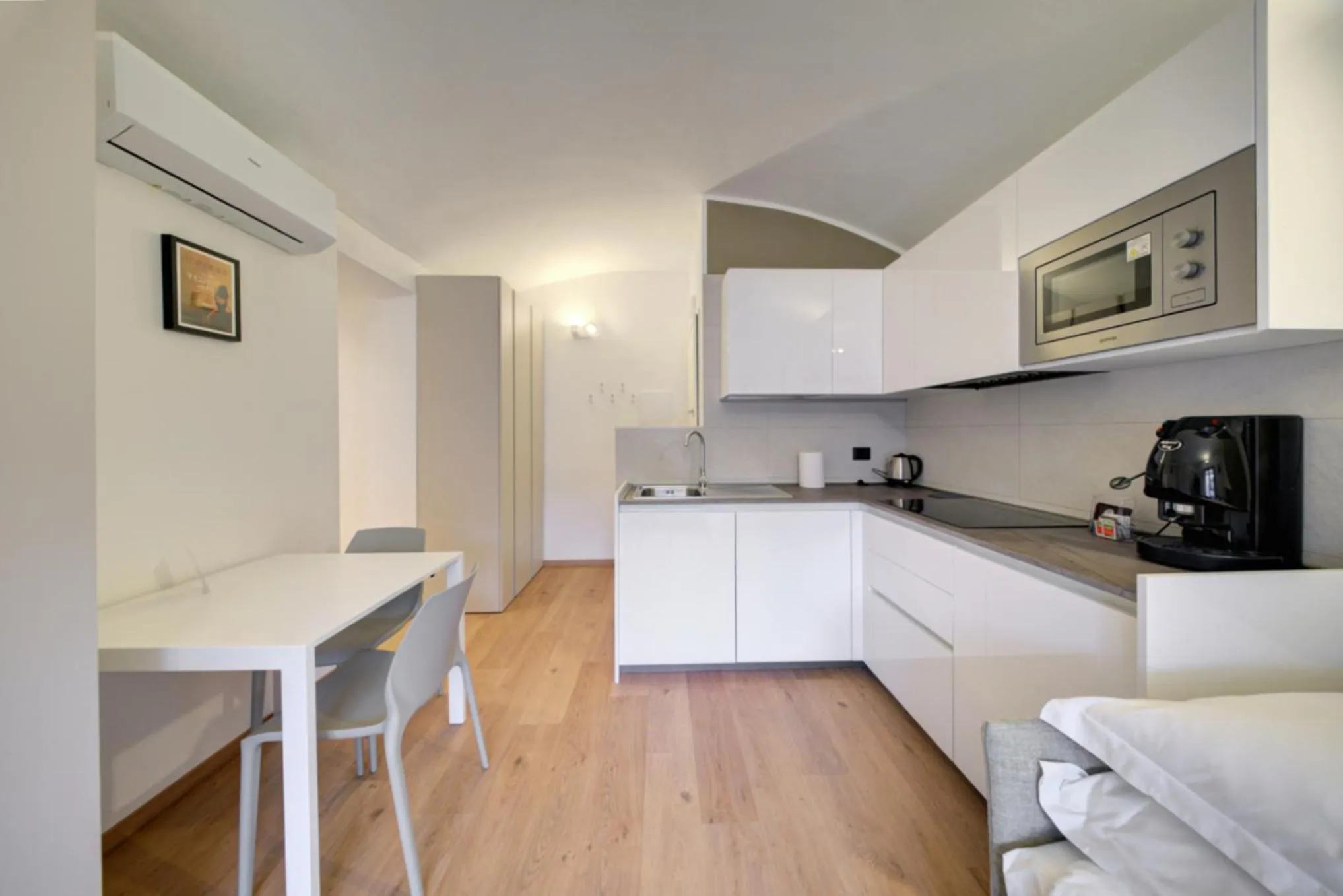 Coffee/tea facilities in Liberty Hotel