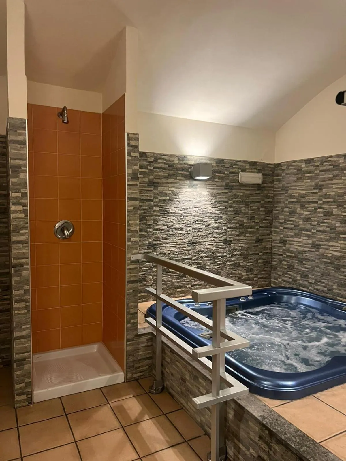 Hot Tub in Liberty Hotel