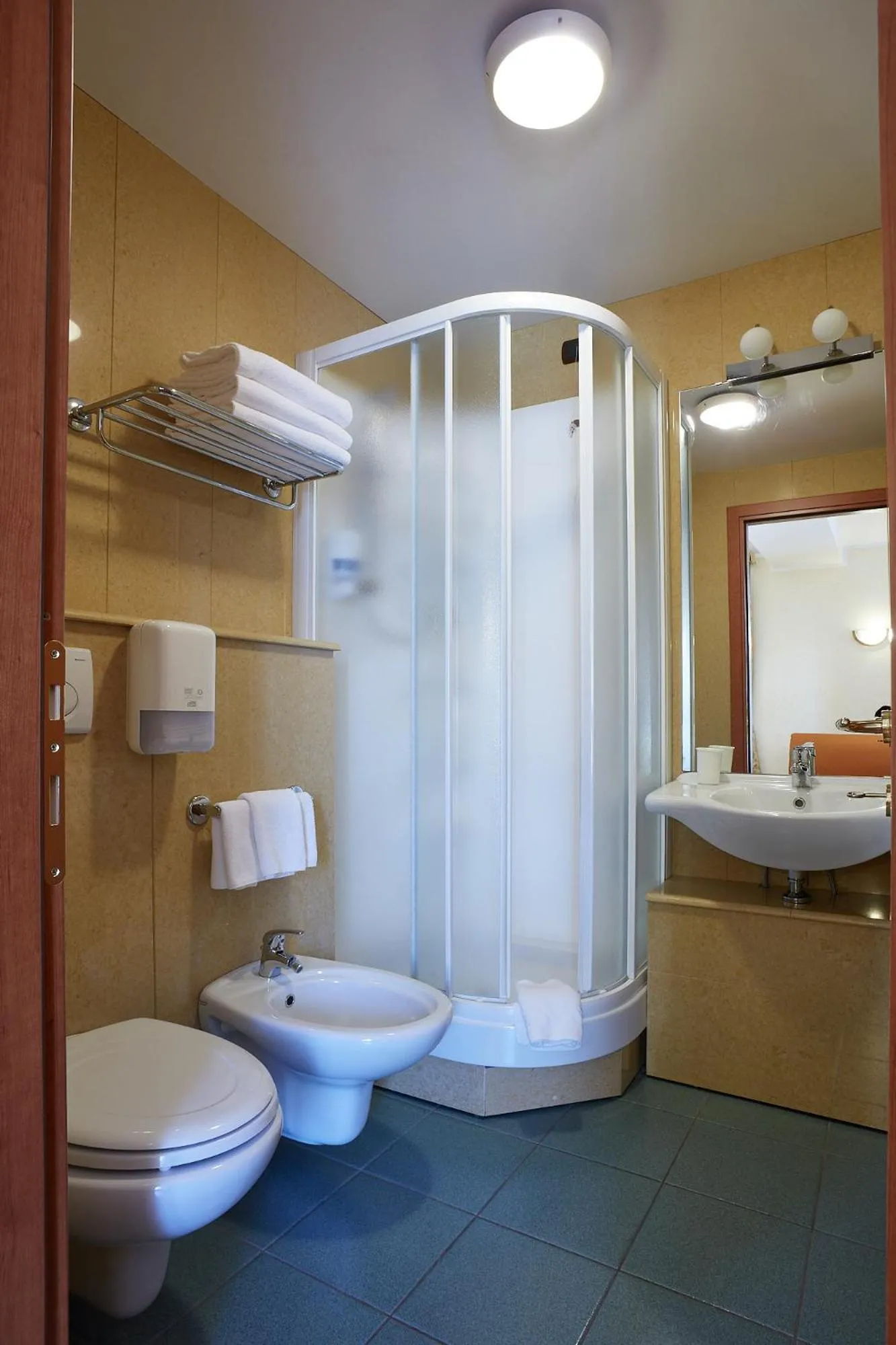 Shower in Liberty Hotel