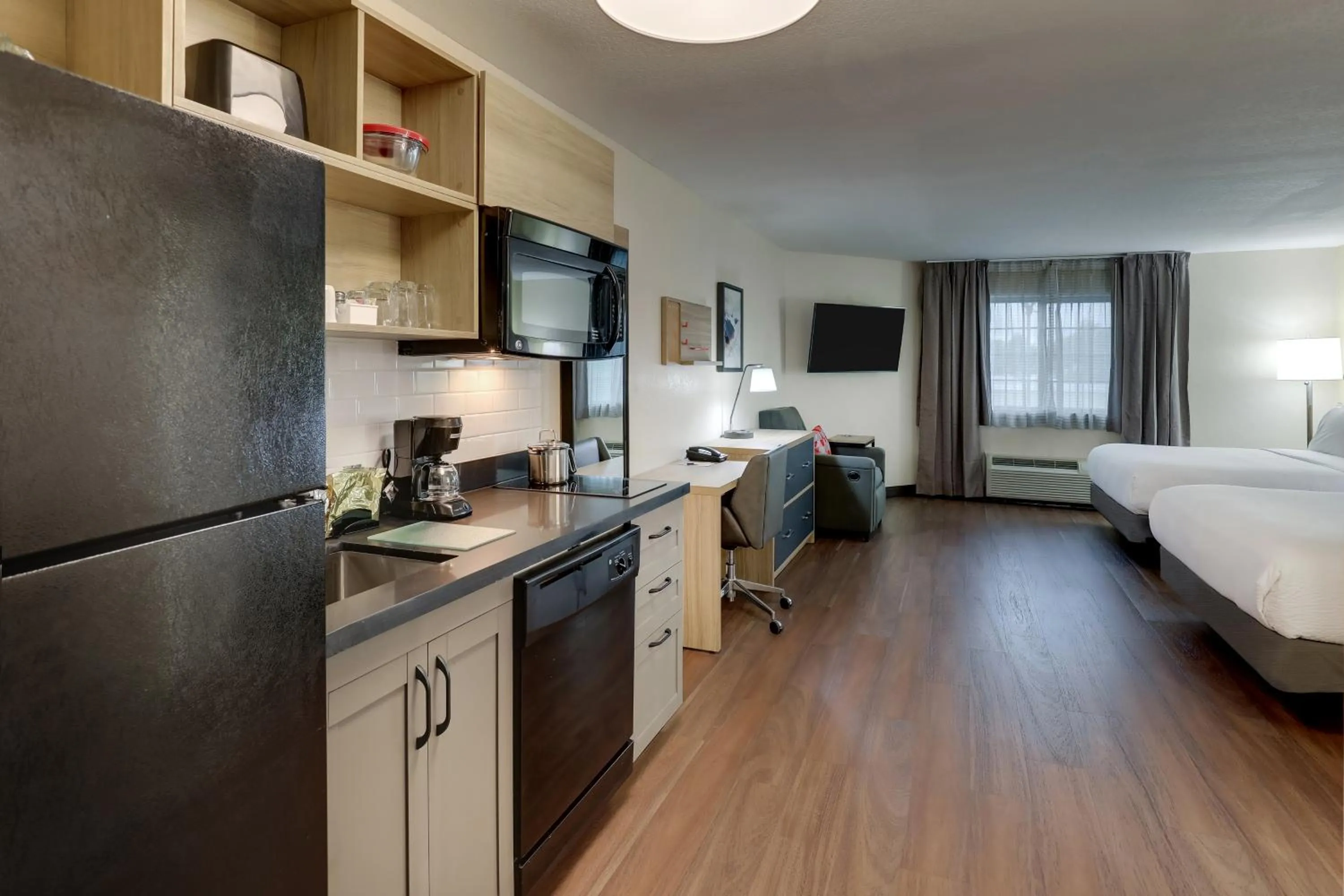 Bed in Candlewood Suites Lexington by IHG