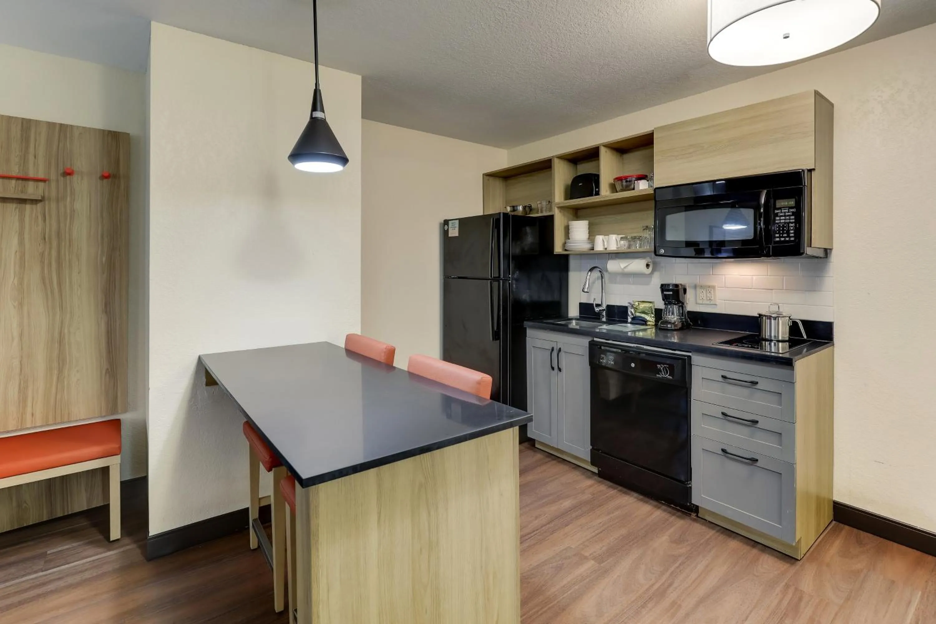 Candlewood Suites Lexington by IHG