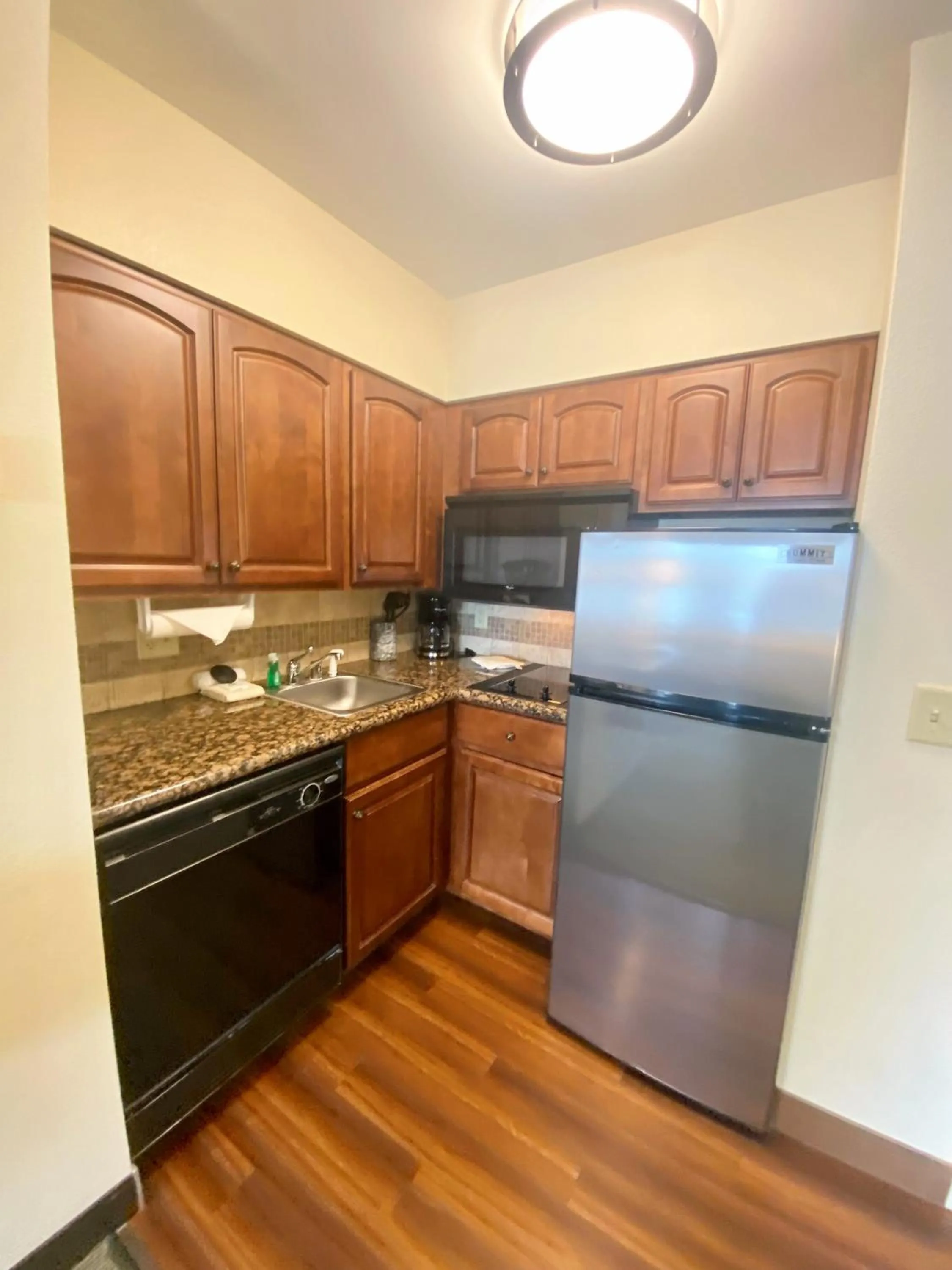 Kitchen or kitchenette in Staybridge Suites Great Falls by IHG
