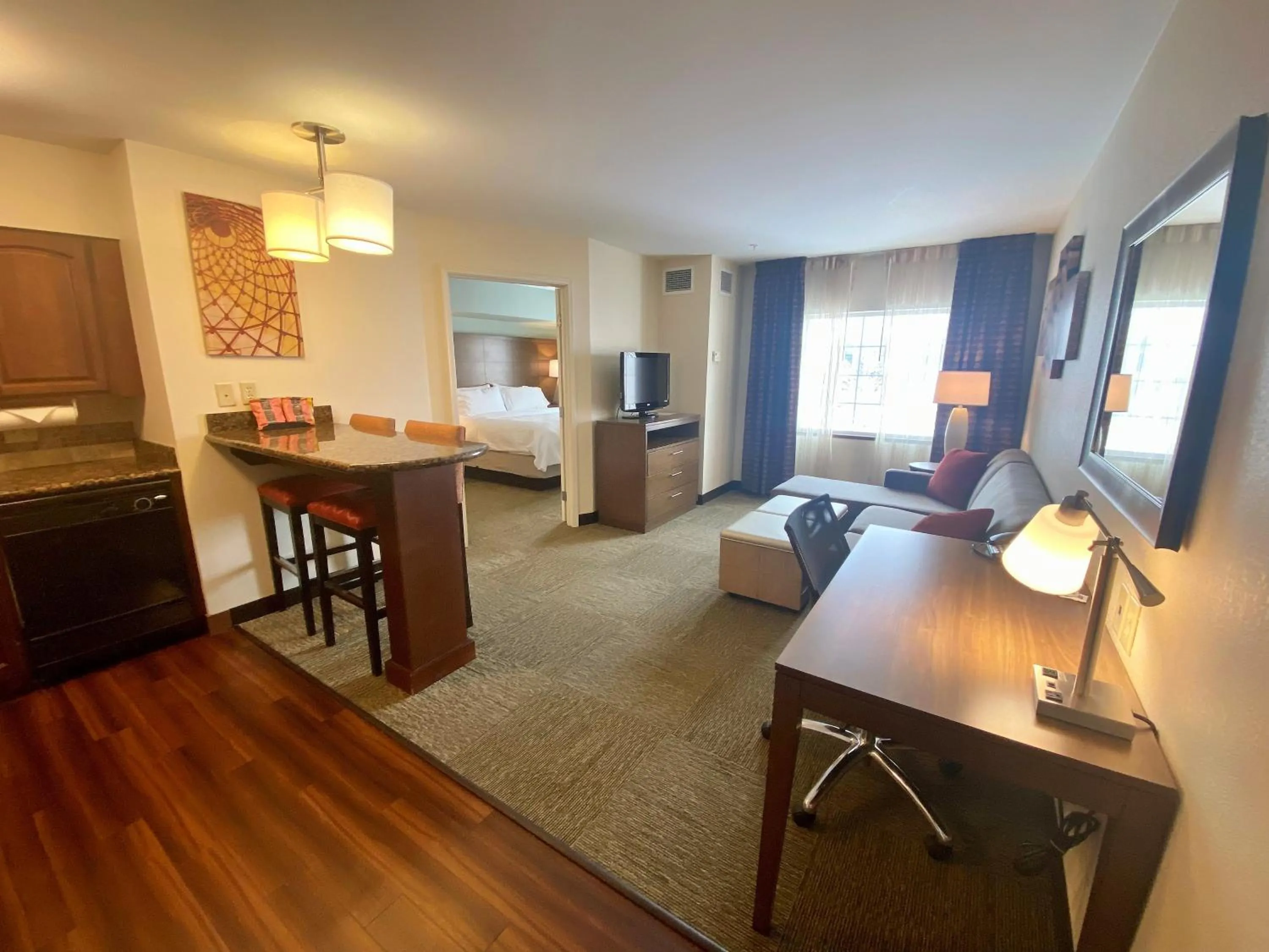 Living room in Staybridge Suites Great Falls by IHG