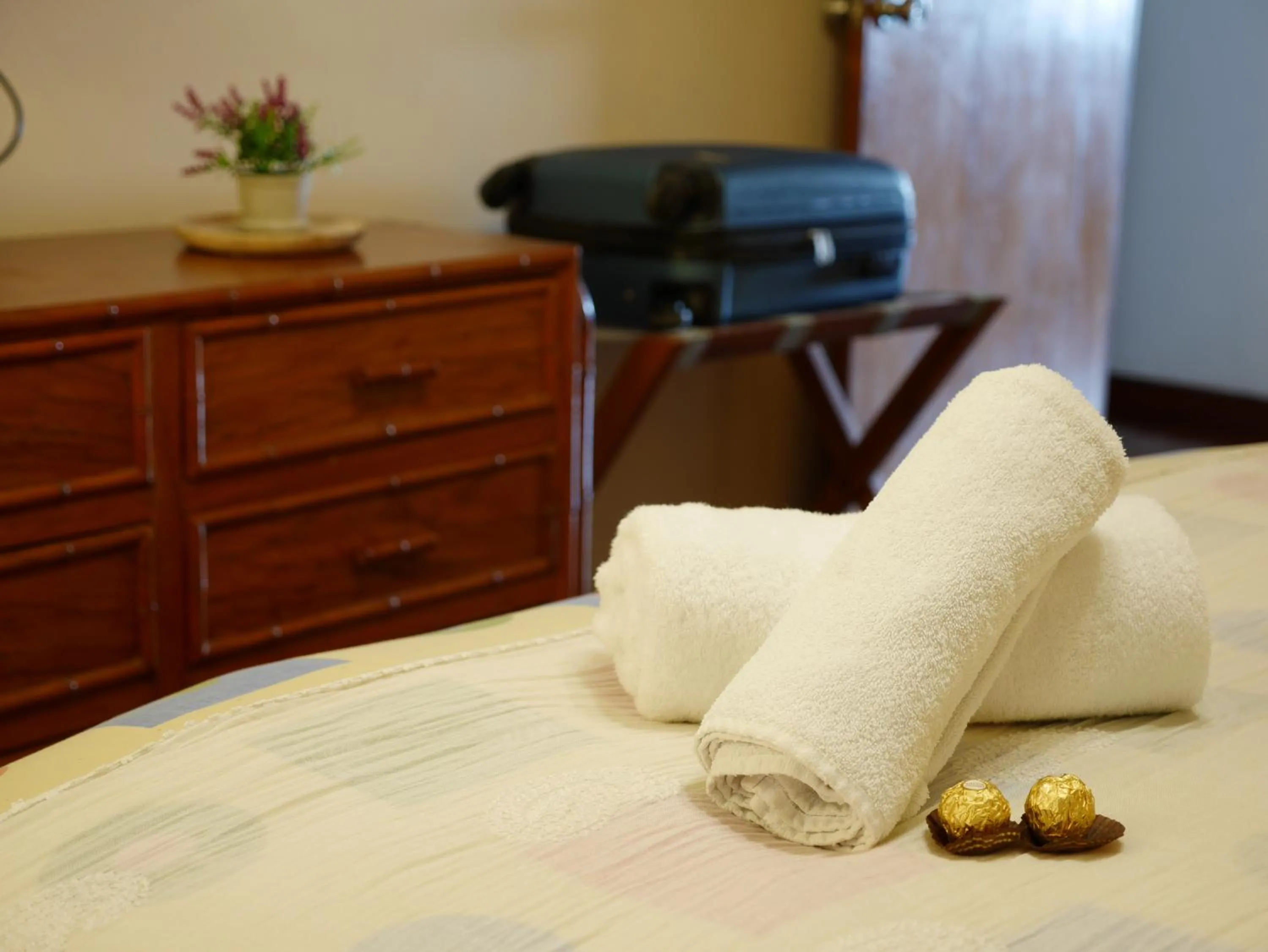 Photo of the whole room, Bed in Suite Service Apart Hotel