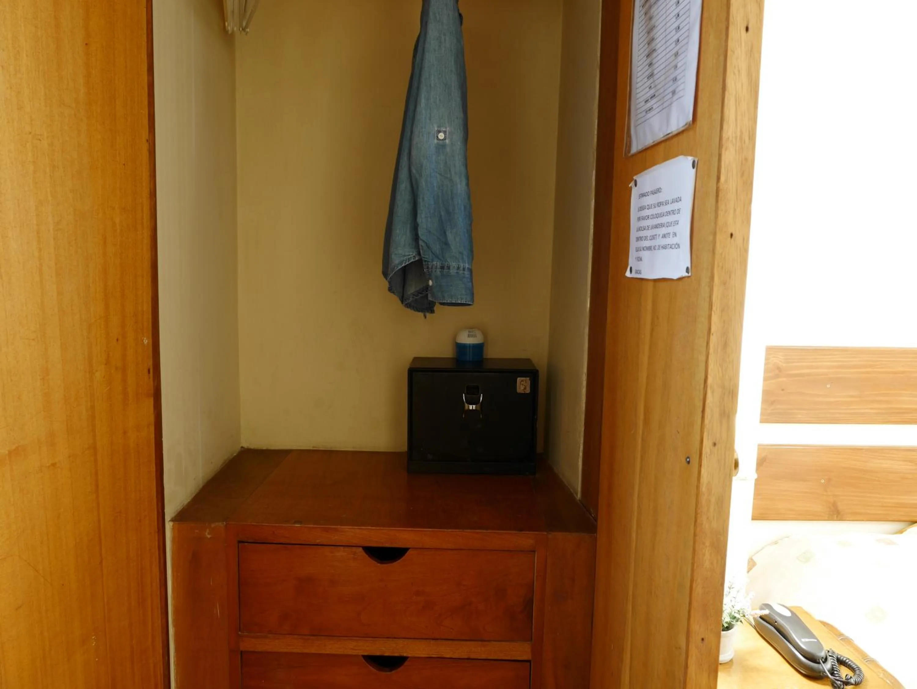 safe in Suite Service Apart Hotel