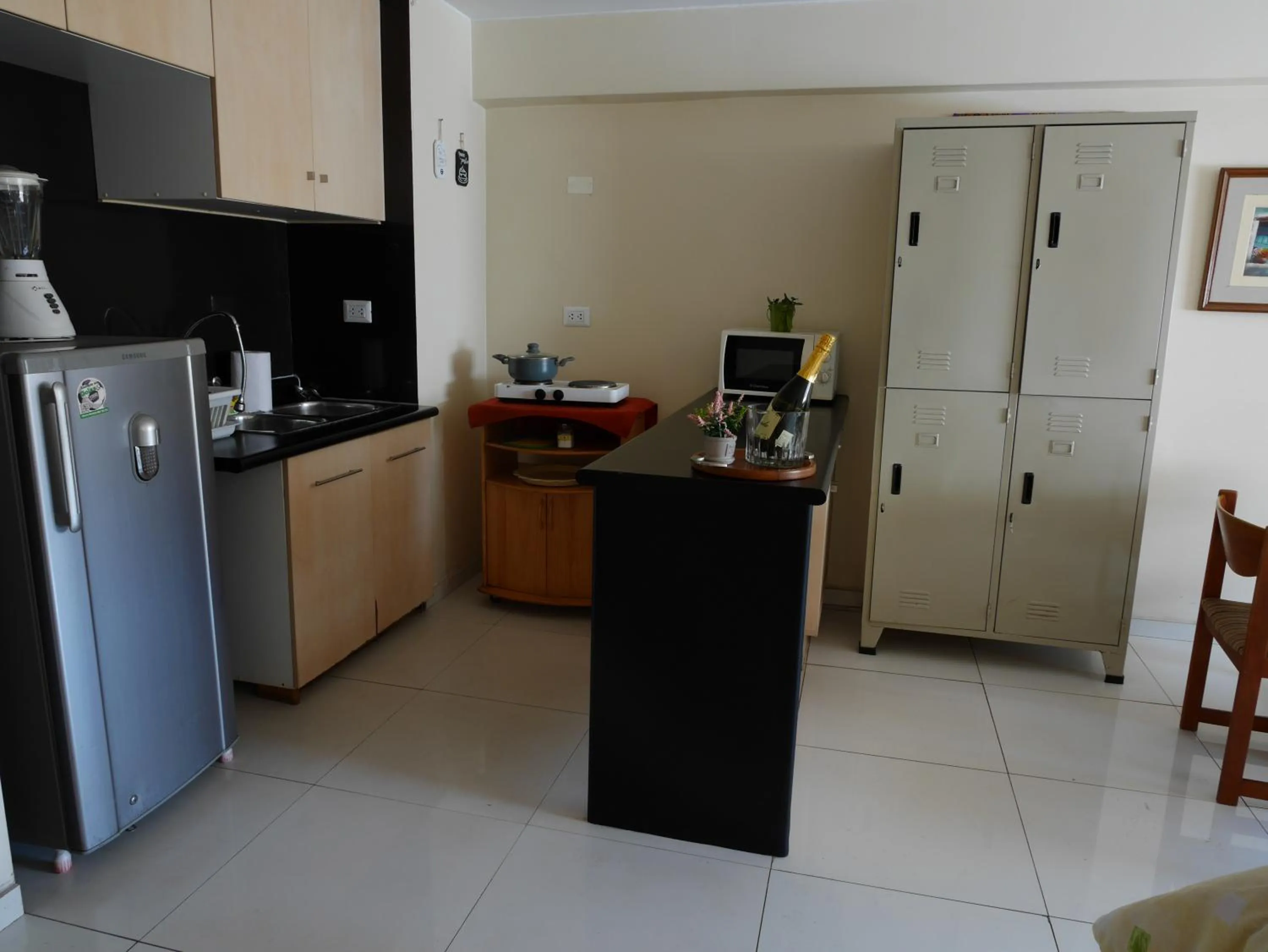 Kitchen or kitchenette in Suite Service Apart Hotel