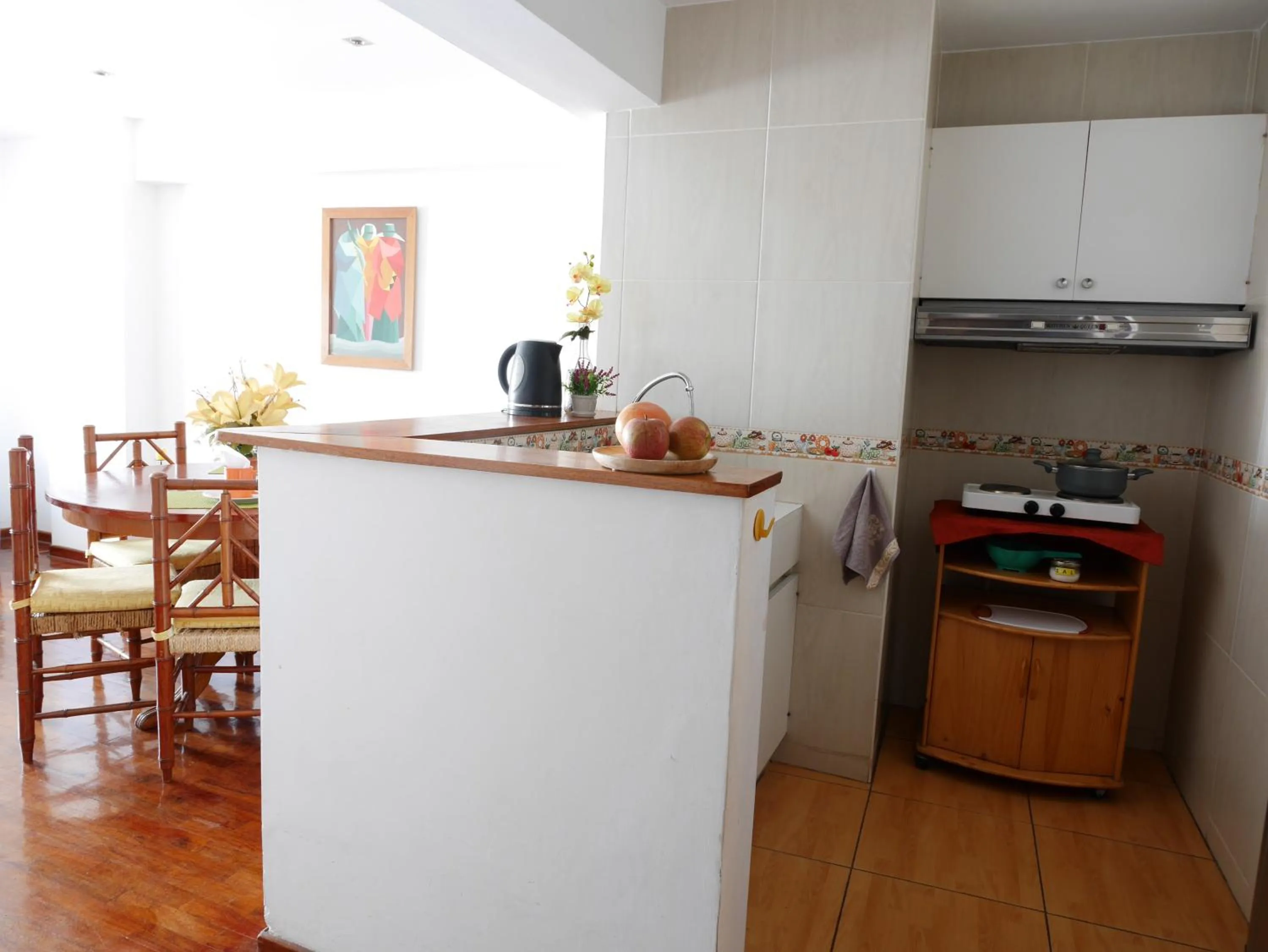 Kitchen or kitchenette in Suite Service Apart Hotel