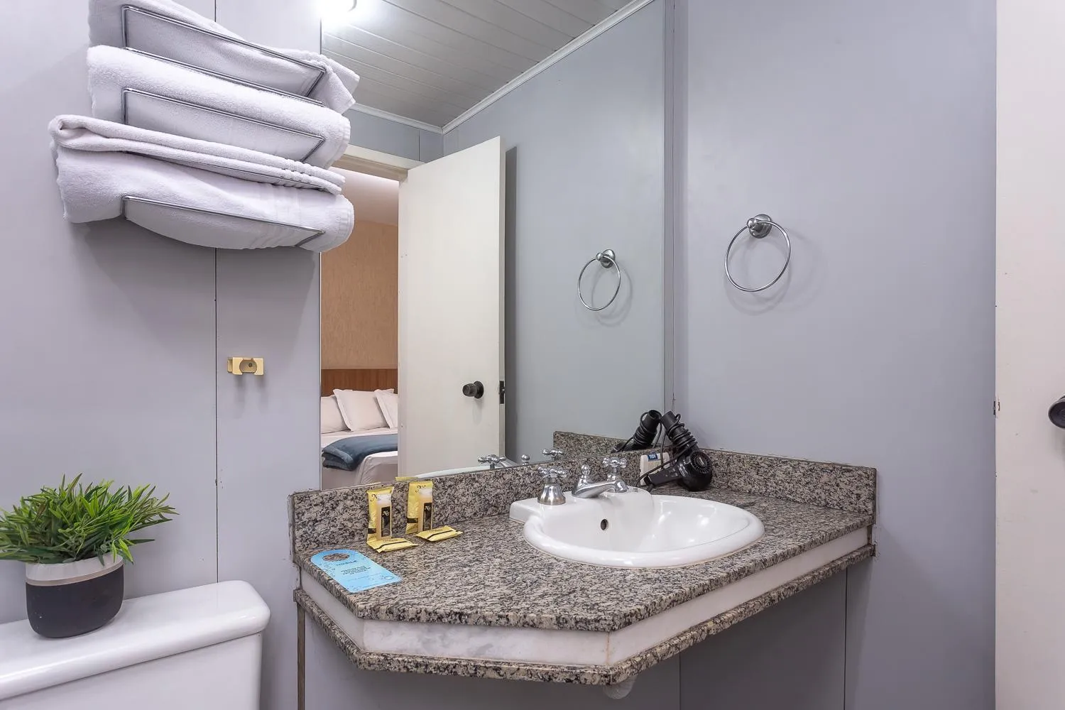 Roochelle Hotel by Nobile